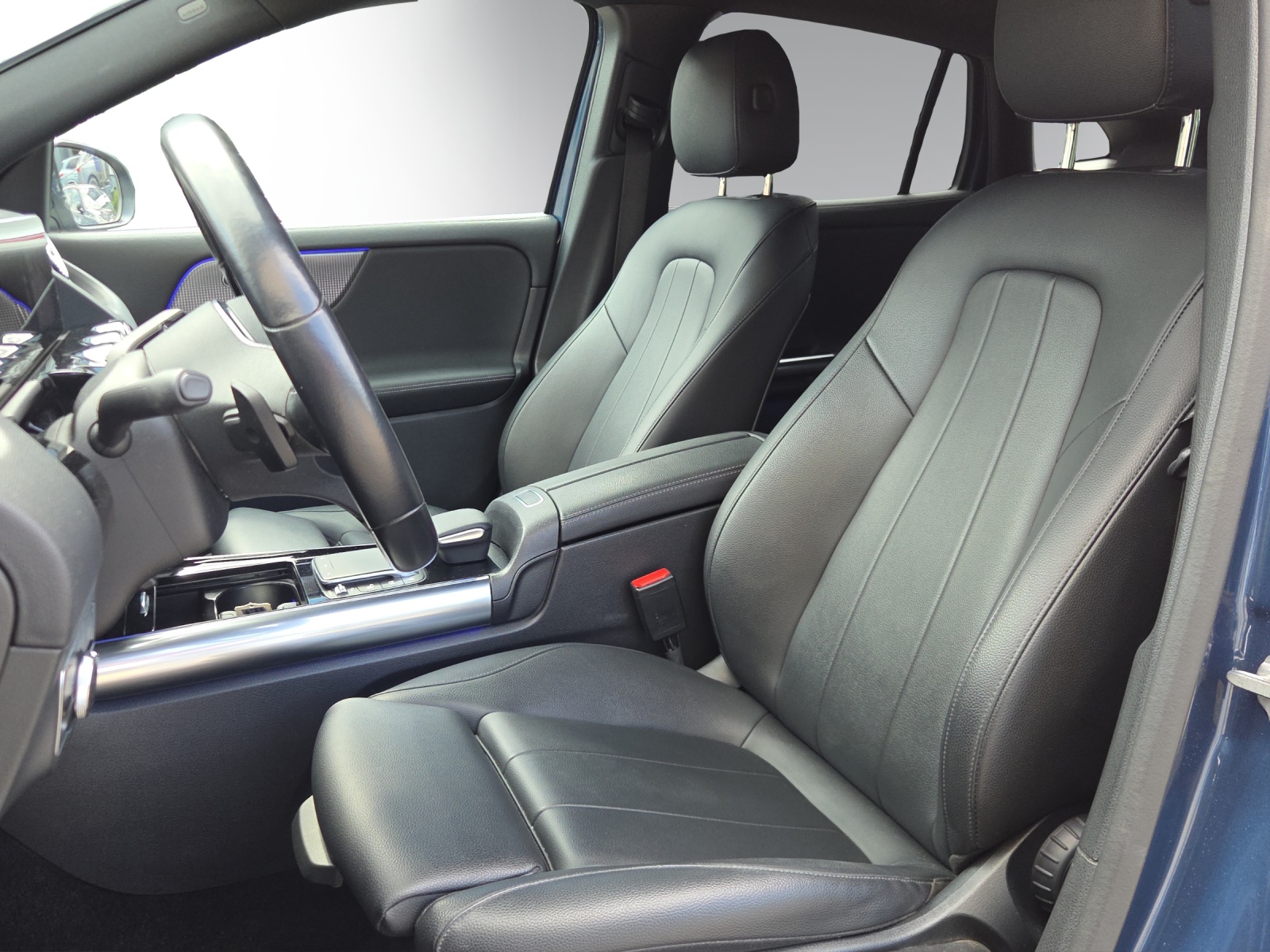 Image MERCEDES-BENZ GLA-220 GLA 220d 4Matic Style 8G-DCT