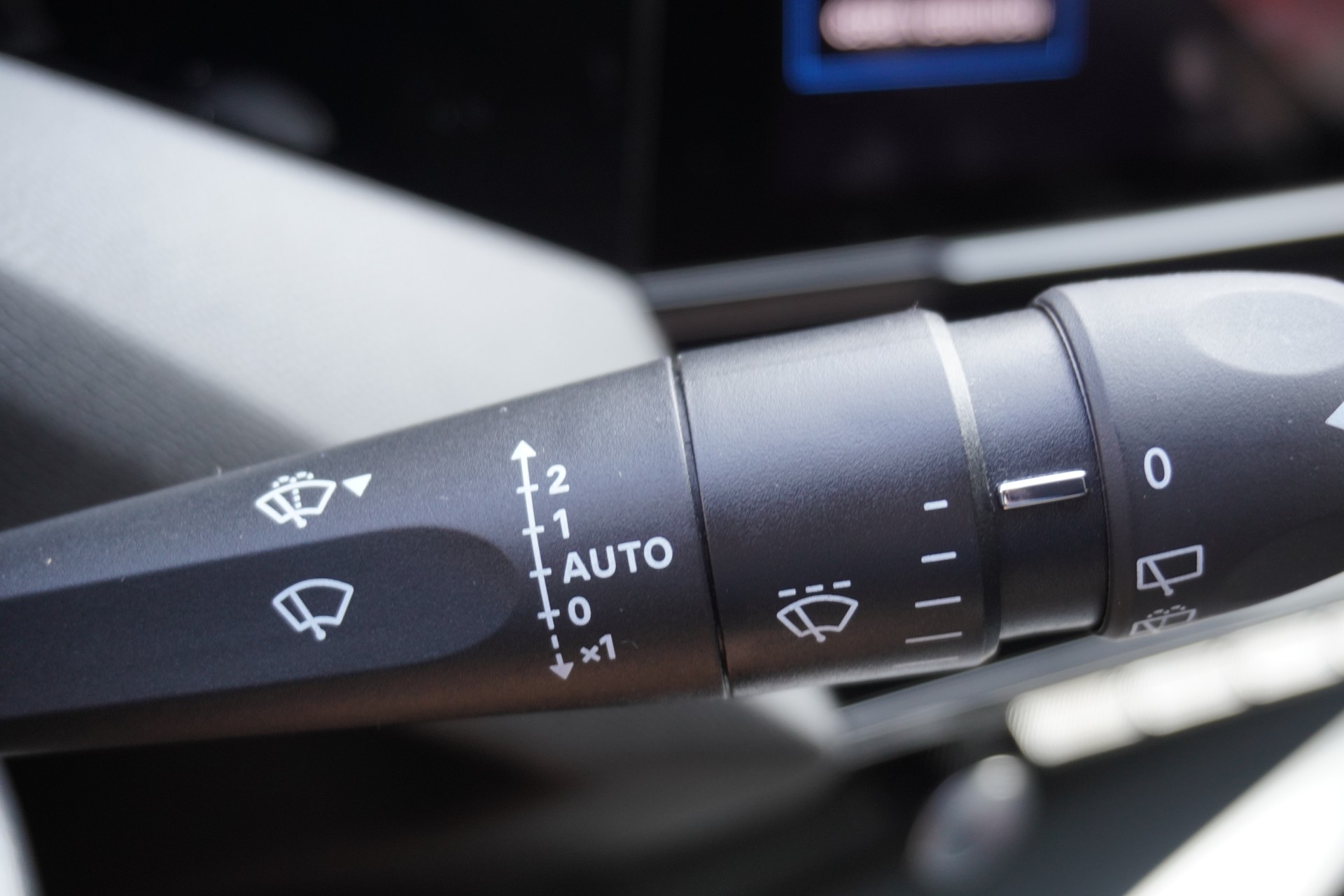PEUGEOT 308 SW 1.6 PHEV 180 GT-image-38