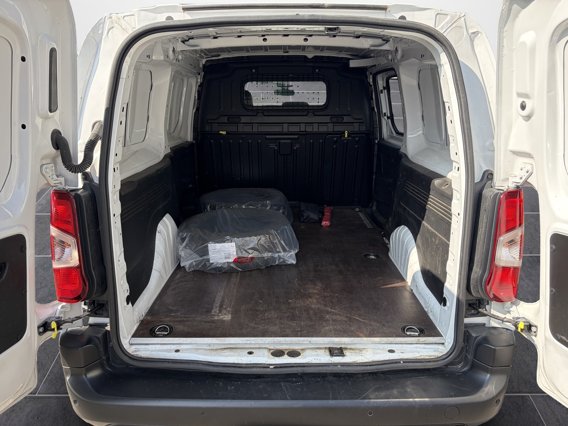 OPEL Combo Cargo 1.5 XL s/s Erhöhte Nutzlast-image-11