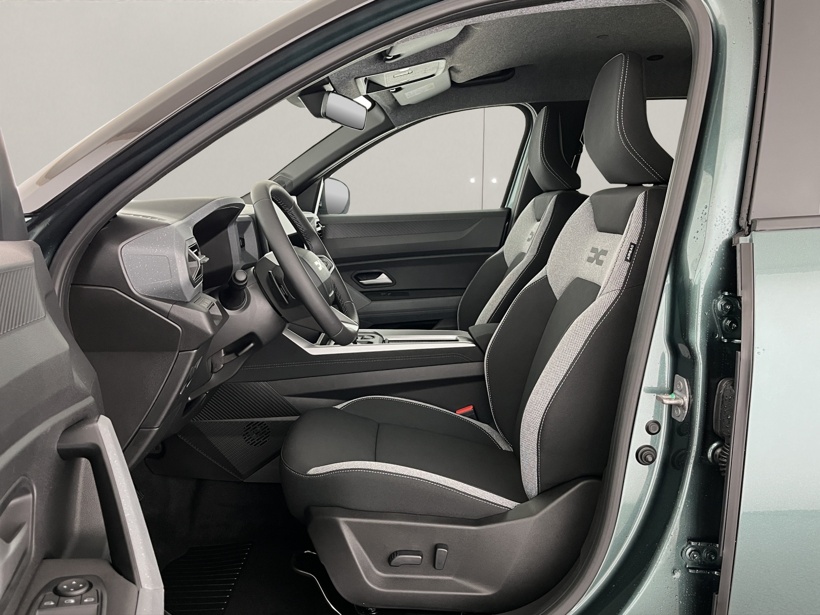 DACIA Bigster 1.2 Hybrid Journey 4WD-image-7