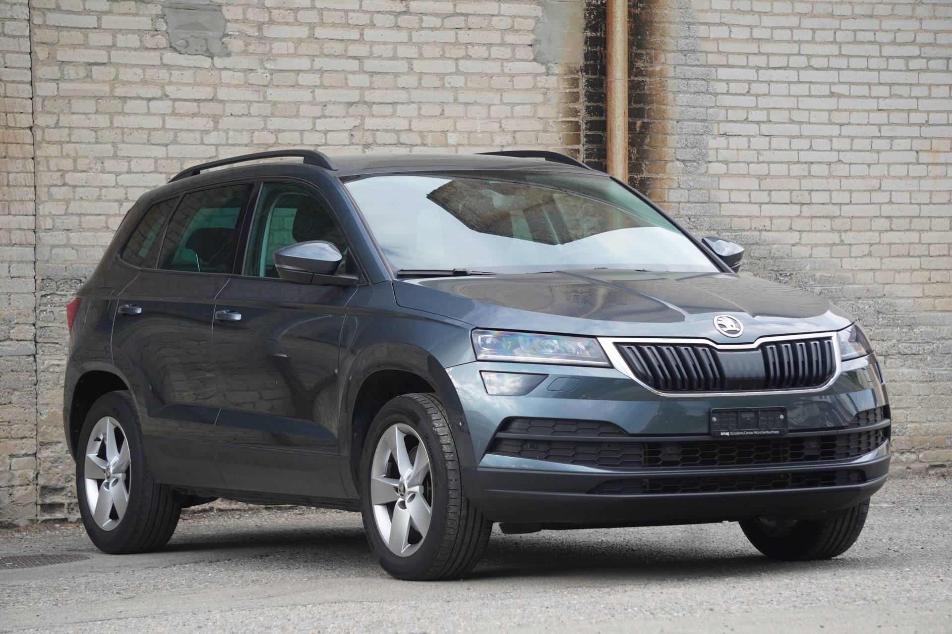 SKODA Karoq 2.0 TDI CR Style 4x4 DSG-image-1
