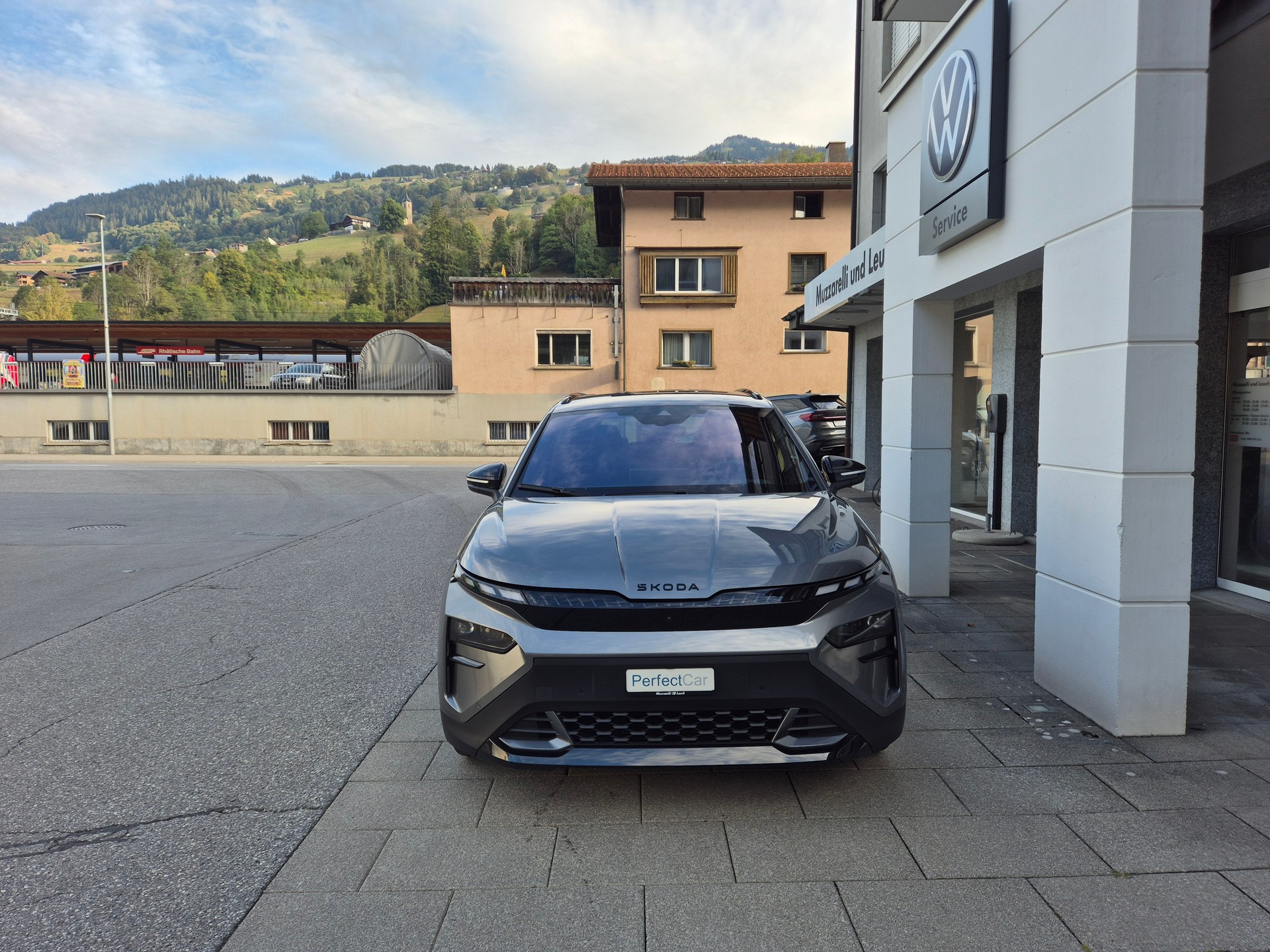 SKODA Elroq RS 4x4-image-2