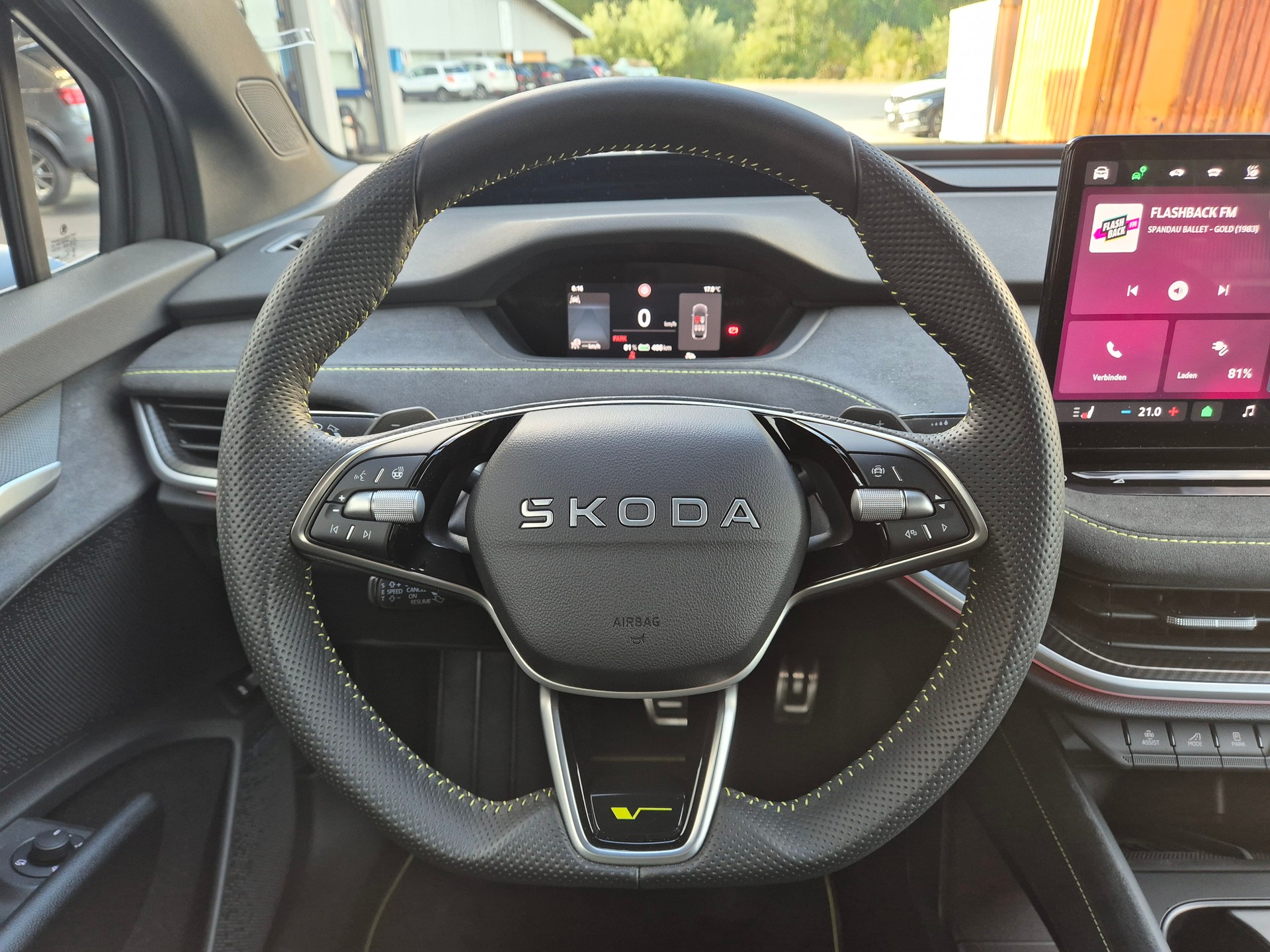 SKODA Elroq RS 4x4-image-11