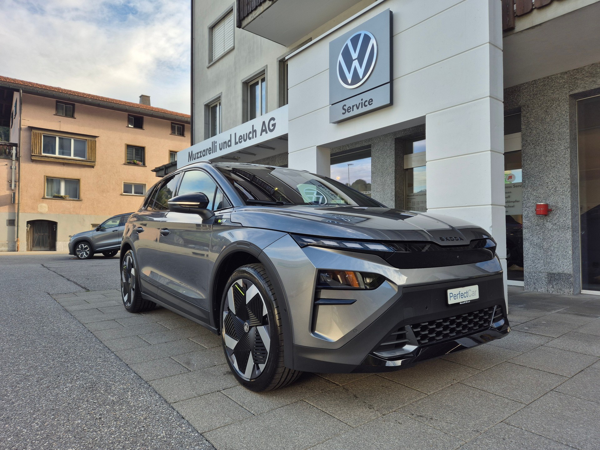 SKODA Elroq RS 4x4-image-0