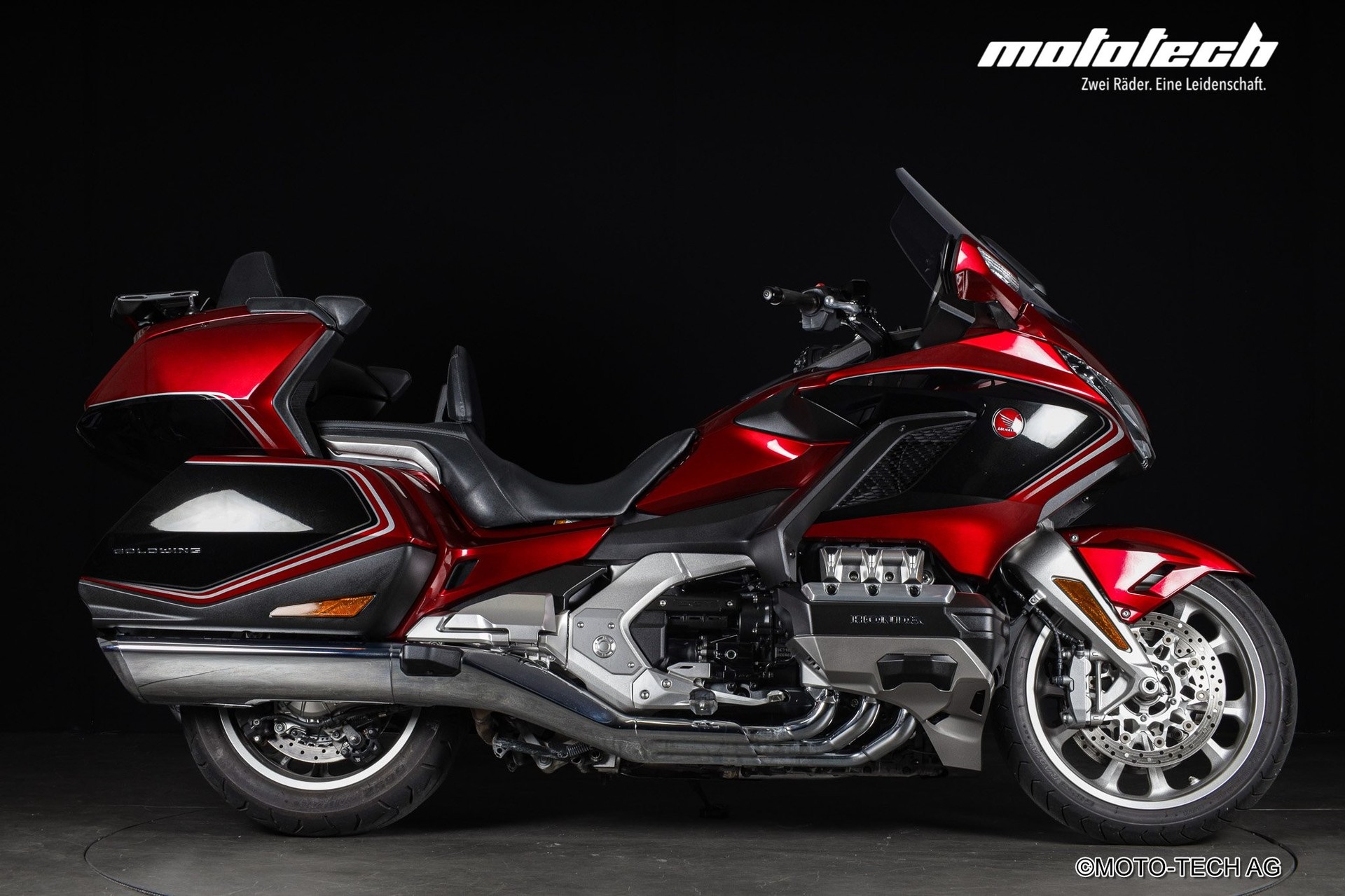 HONDA GL 1800 DA DCT Goldwing-showroom-element-1