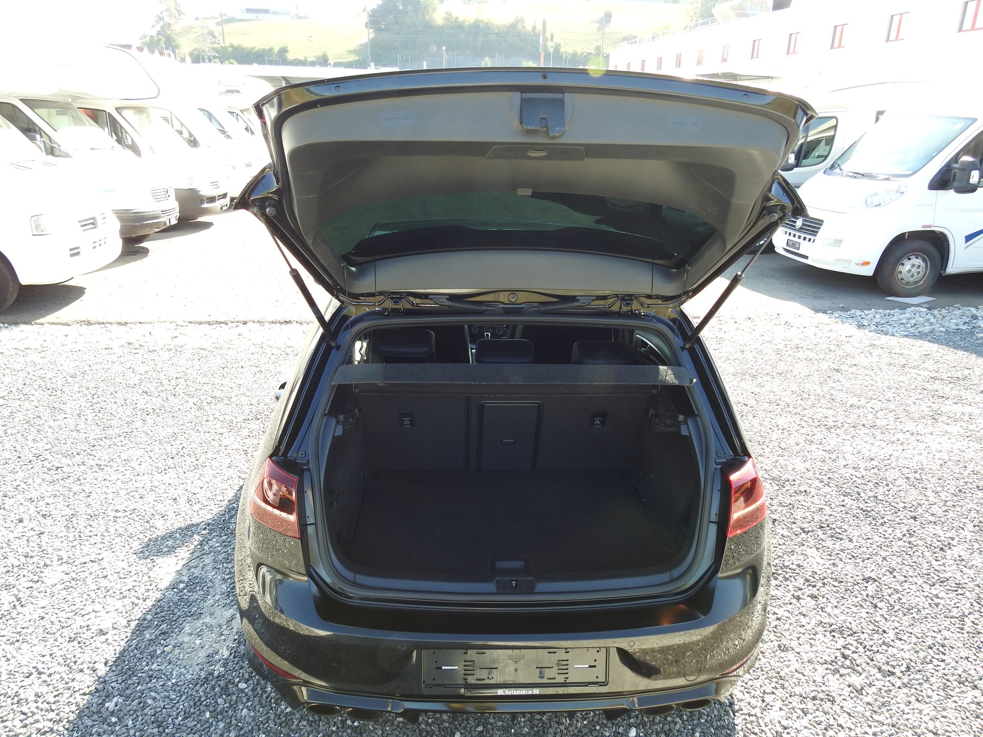 VW Golf 2.0 TSI VII R 4Motion DSG-image-9