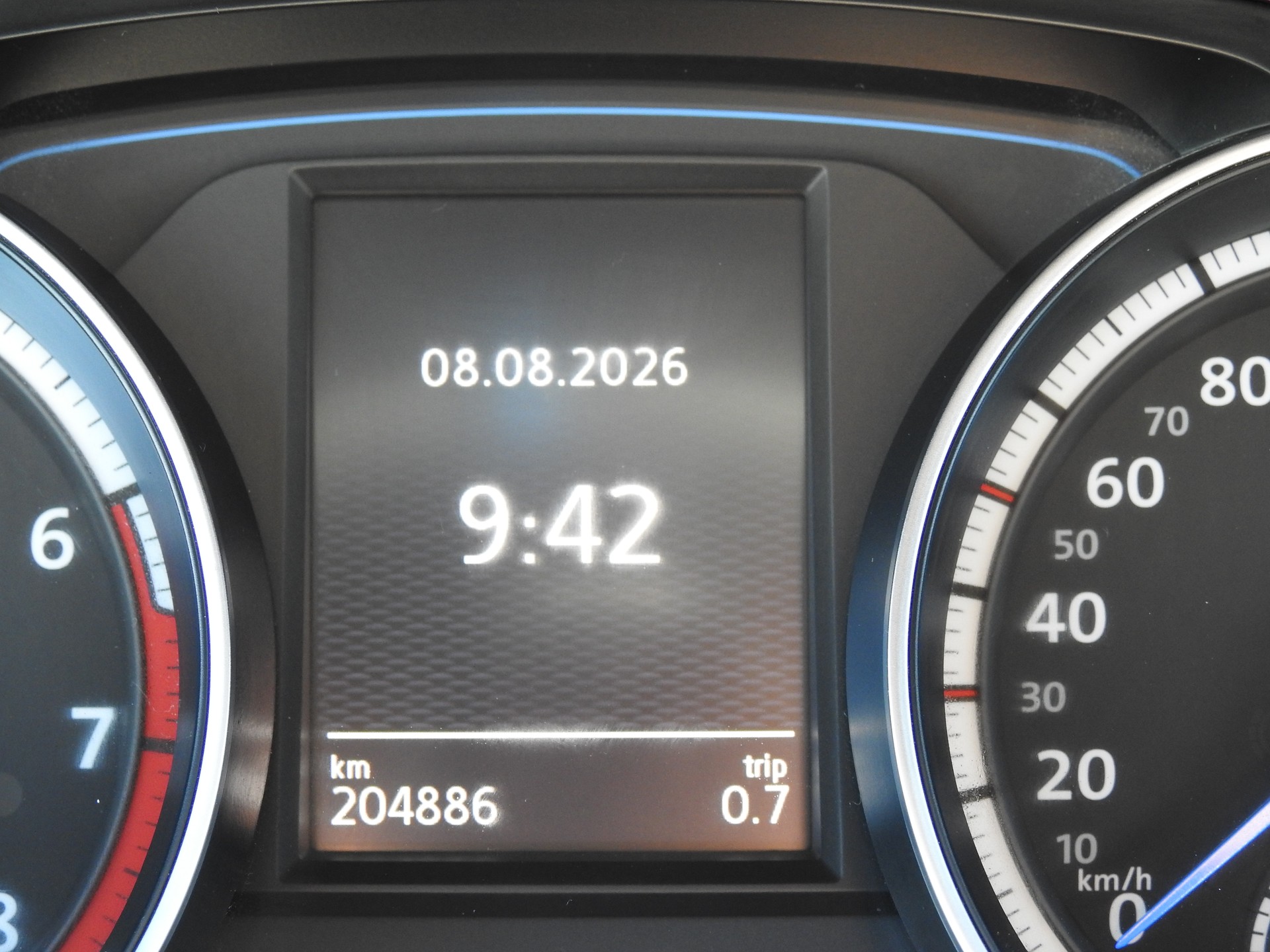 VW Golf 2.0 TSI VII R 4Motion DSG-image-23