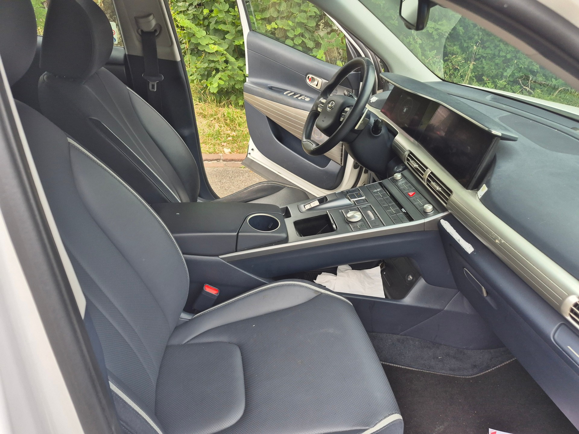HYUNDAI Nexo Fuel Cell Vertex-image-5