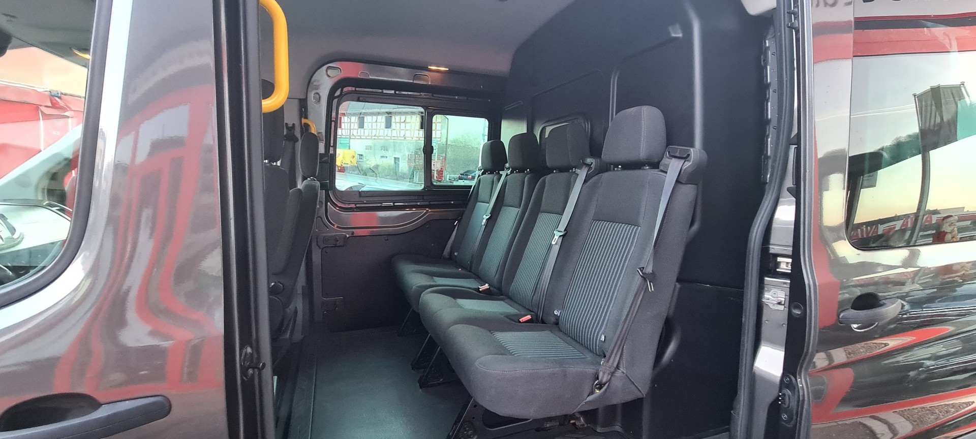 FORD Transit Van DCiV 350 L3H2 Ambiente RWD-image-10