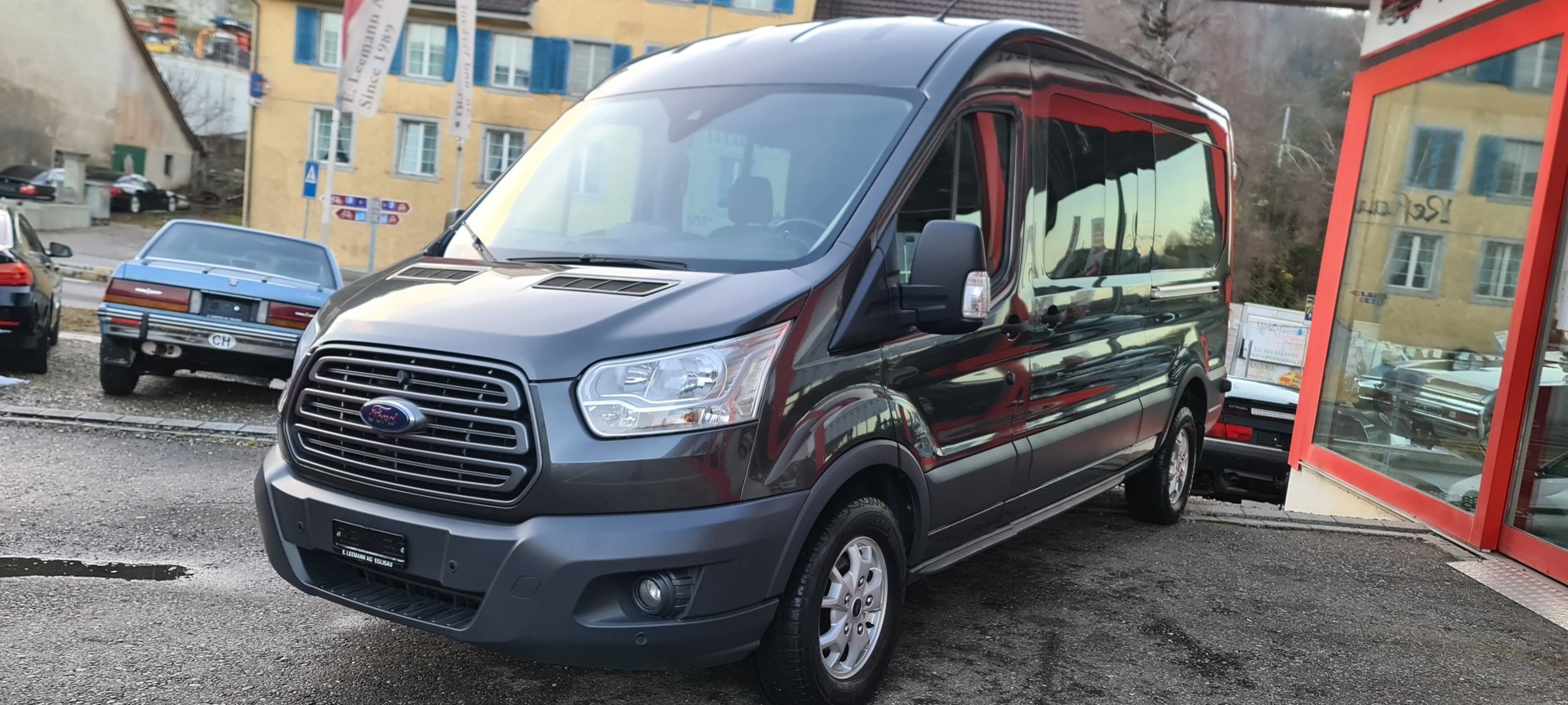 FORD Transit Van DCiV 350 L3H2 Ambiente RWD-image-7
