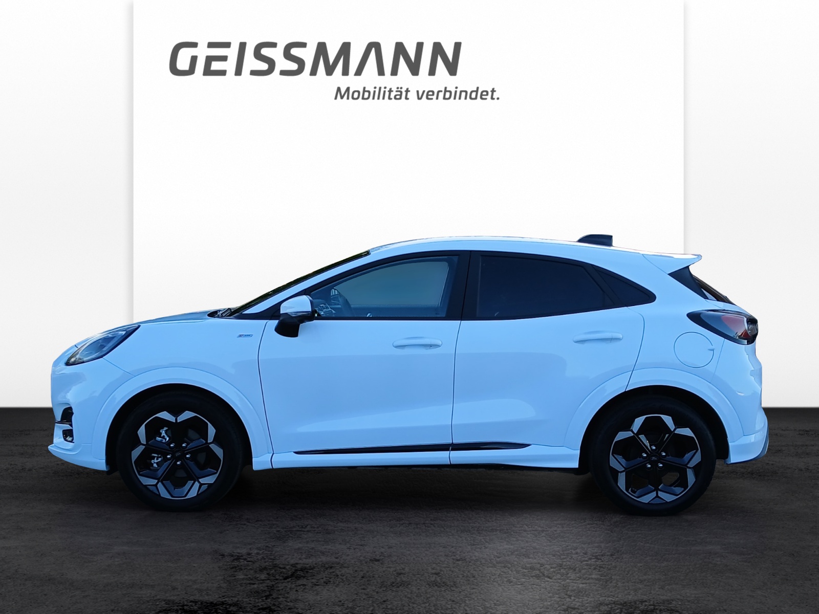 FORD Puma 1.0 EcoB Hybrid 155 ST-Line X Black & White Edition-showroom-element-1