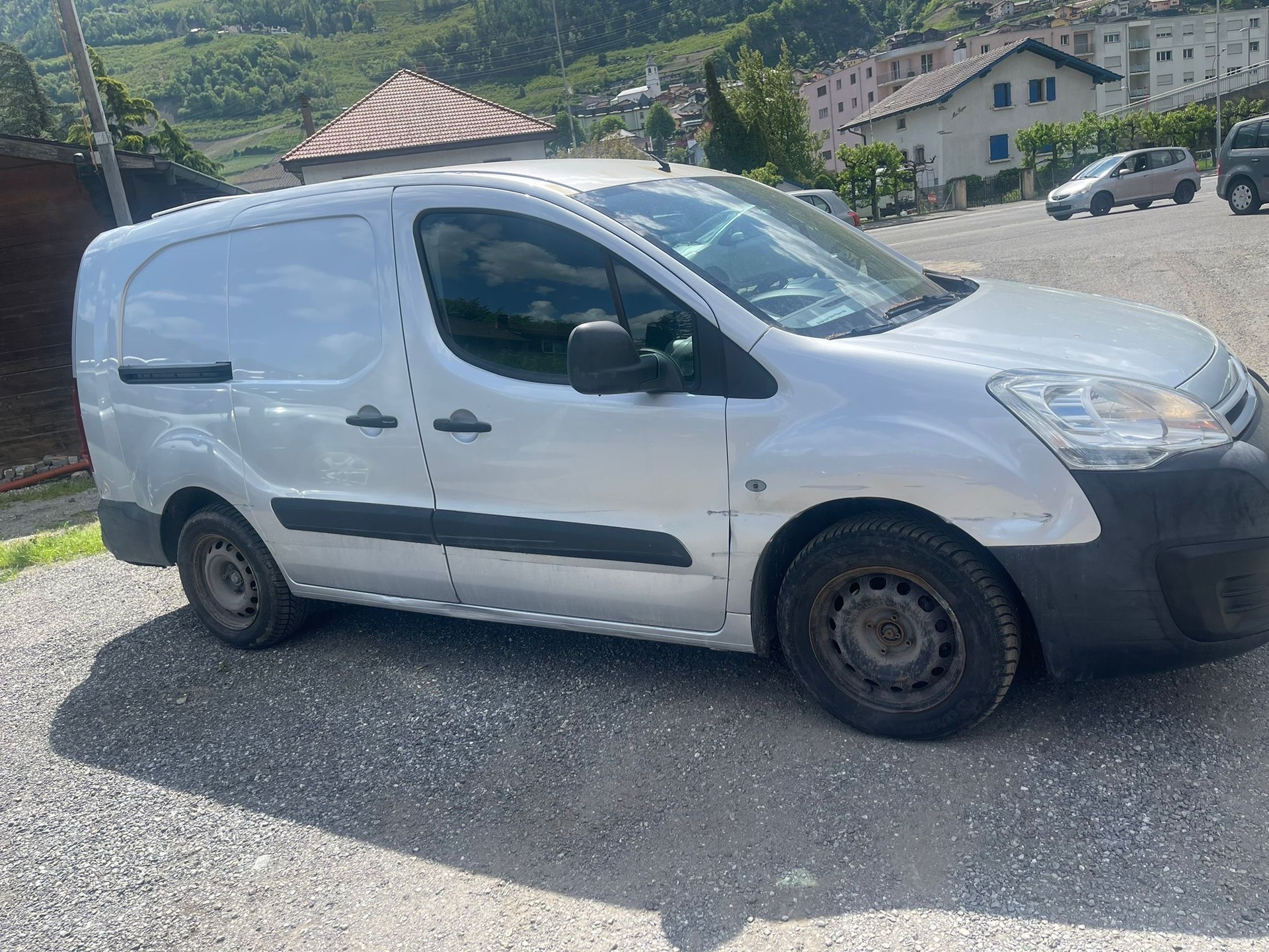 CITROEN Berlingo 1.6 BlueHDi 100 S&S Business-image-4
