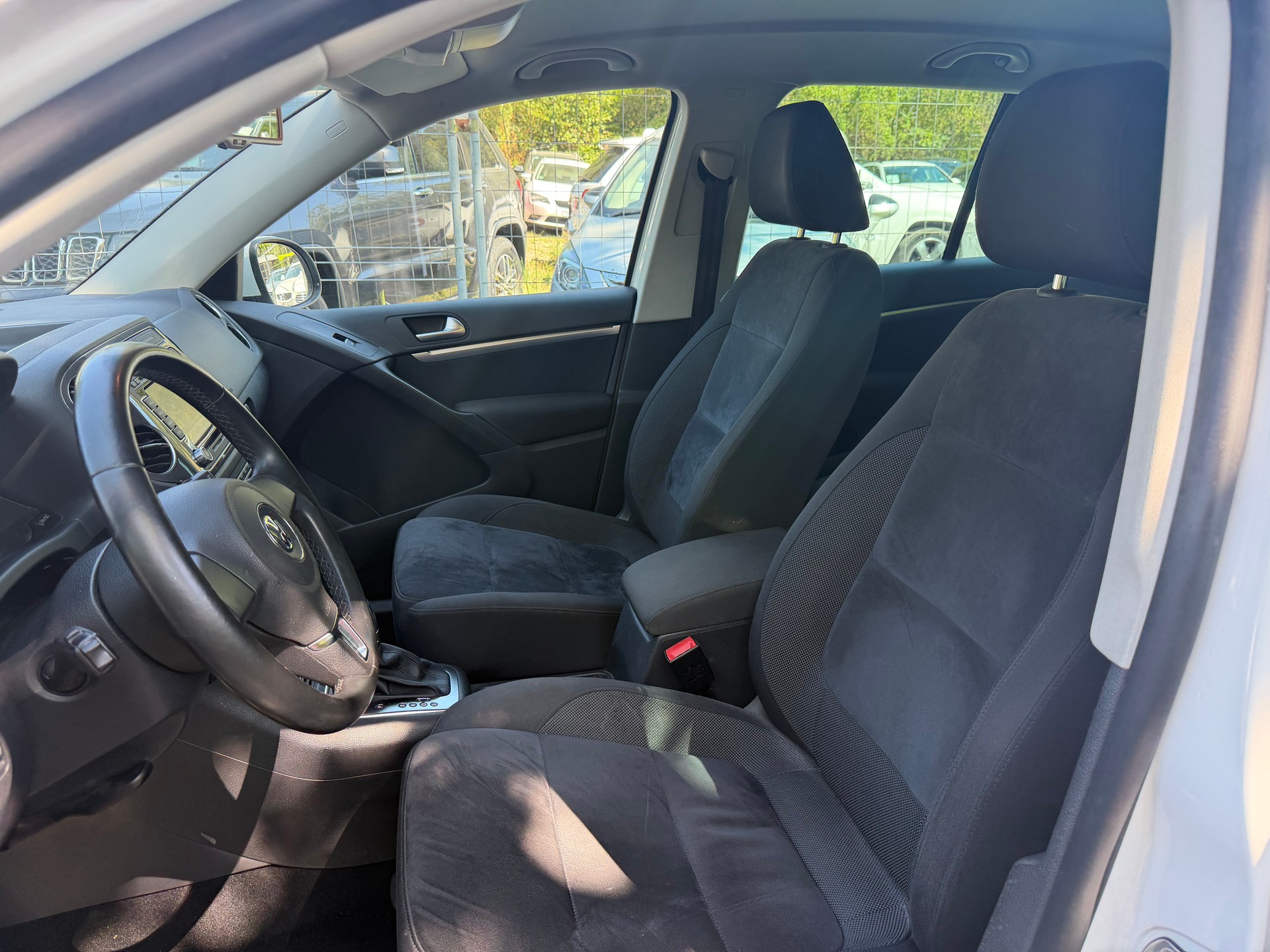 VW Tiguan 2.0 TSI Track&Field 4Motion DSG-image-6