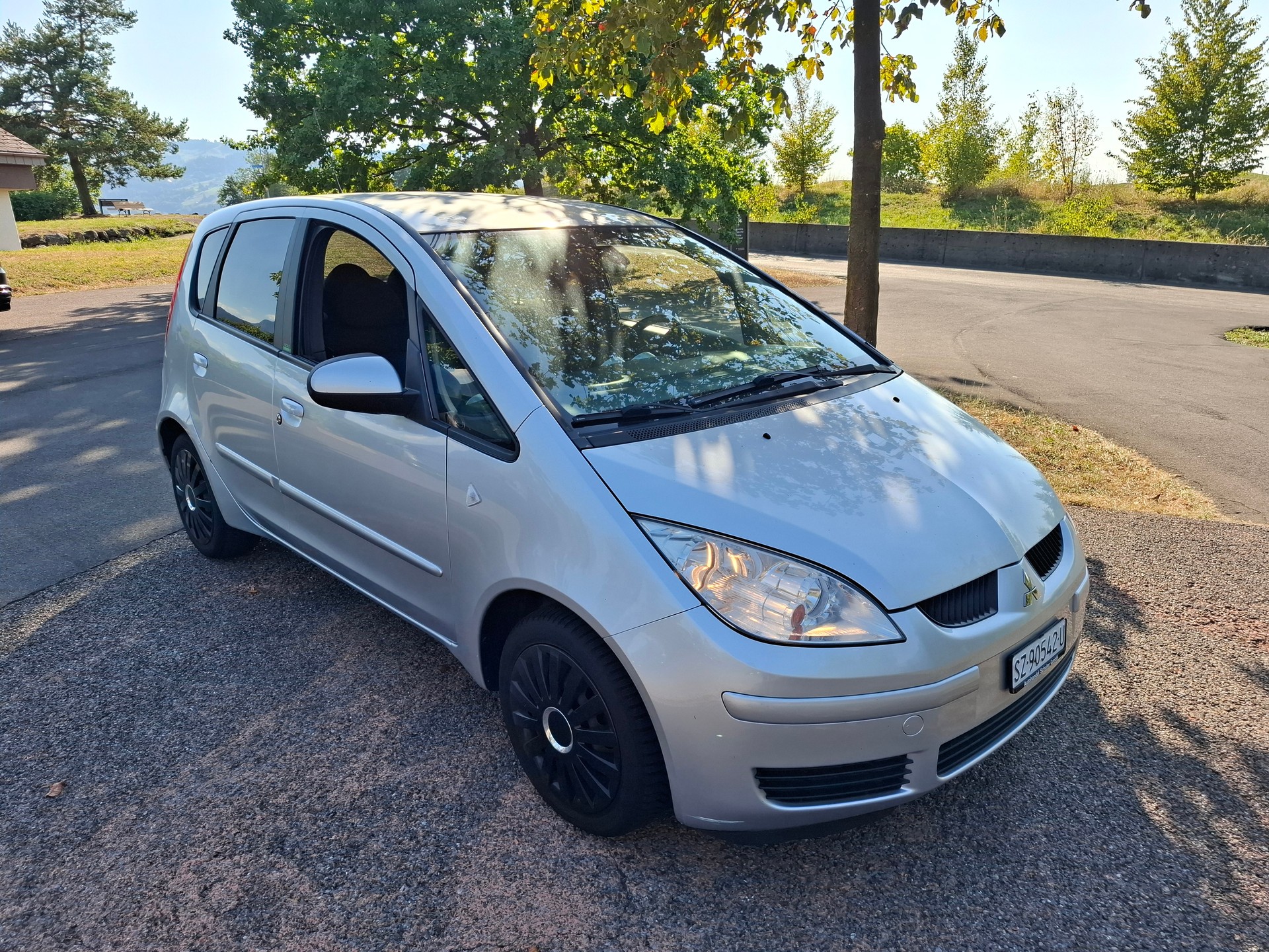 MITSUBISHI Colt 1.3 16V Fashion-image-0