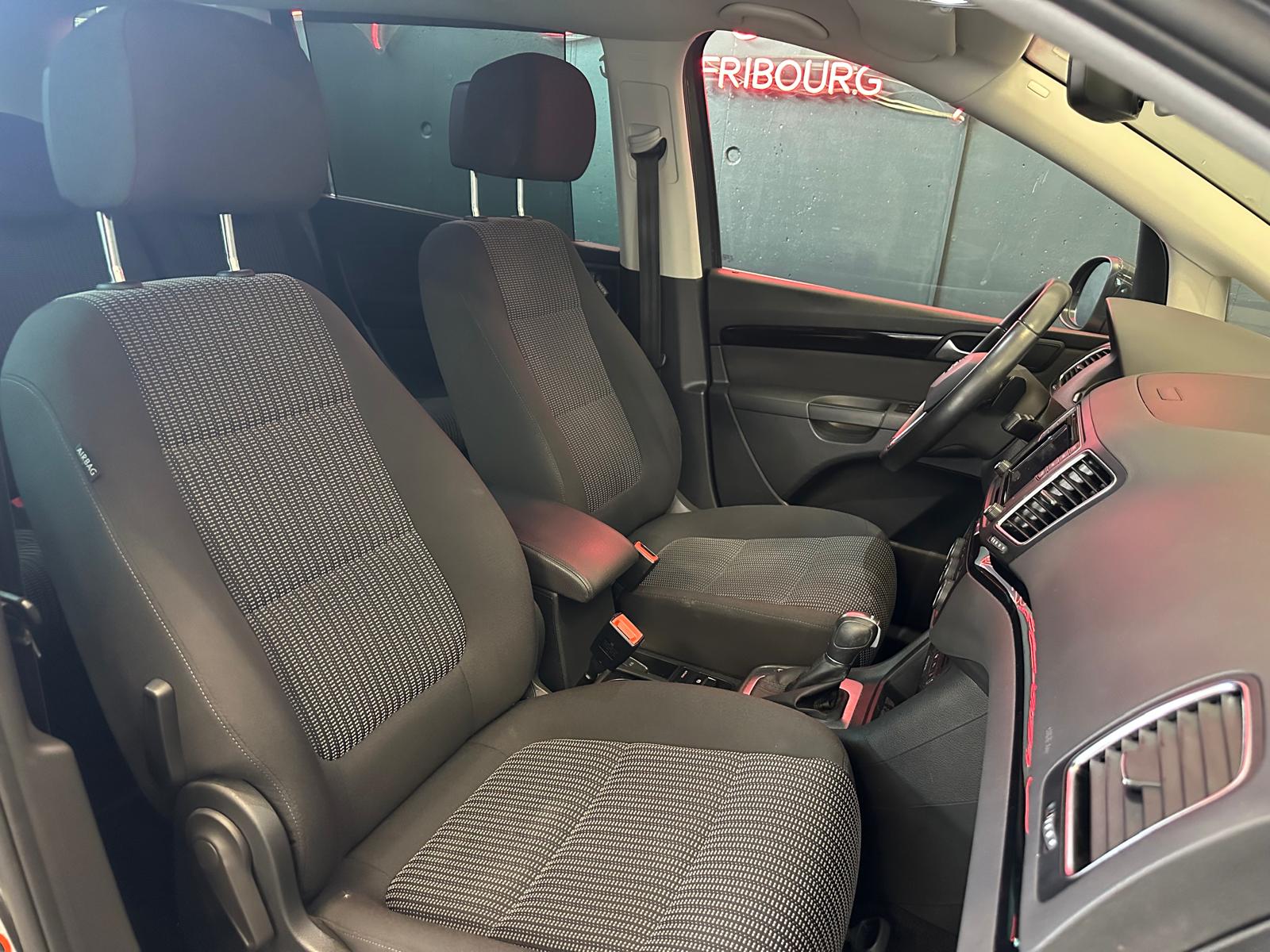 SEAT Alhambra 2.0 TDI Hola FR DSG-image-13