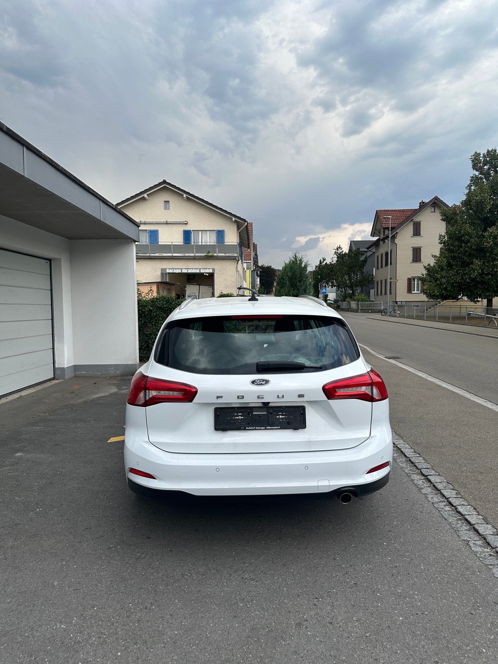 FORD Focus 1.0 SCTi Trend-image-2