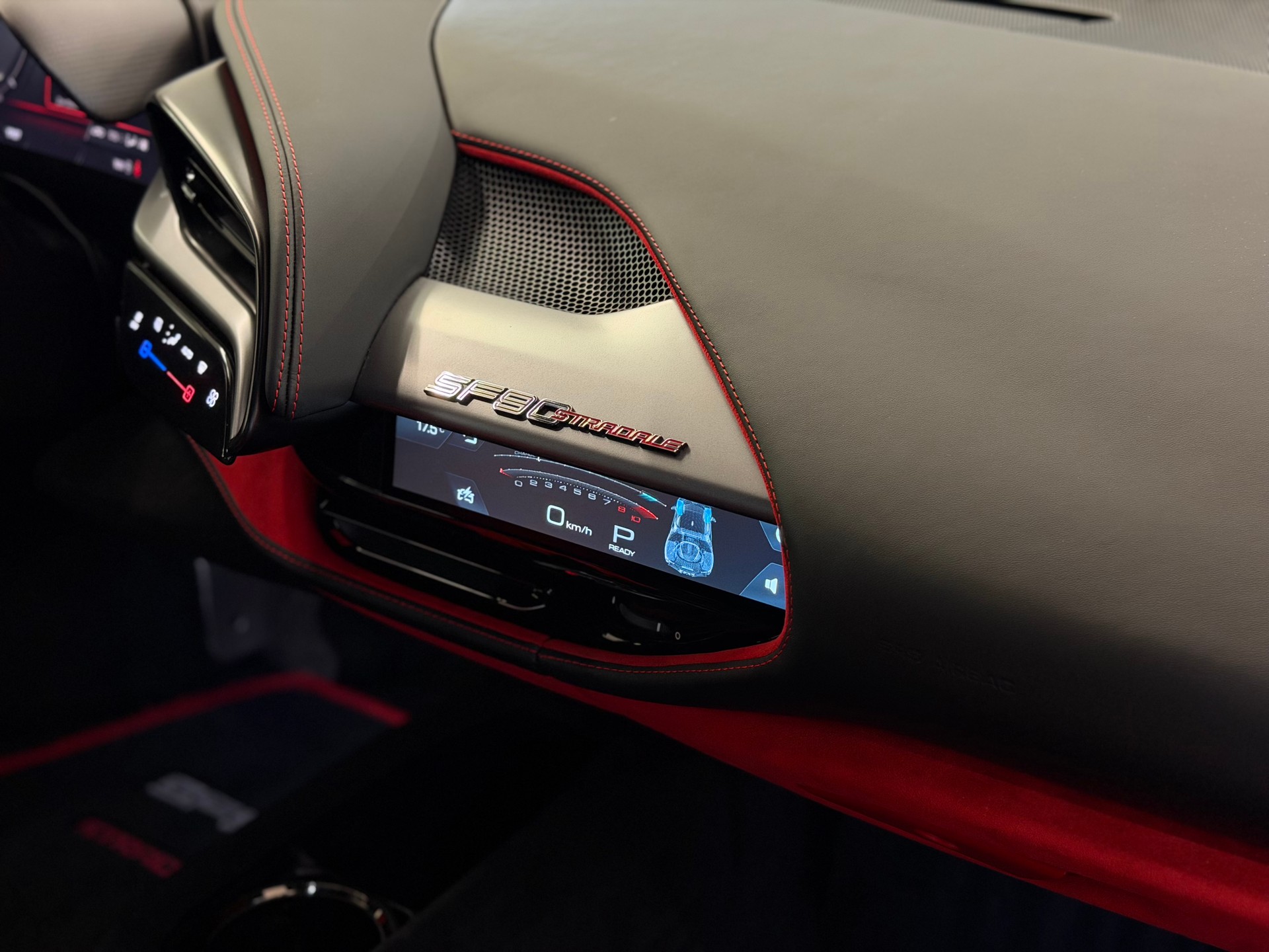 FERRARI SF90 Stradale-image-24