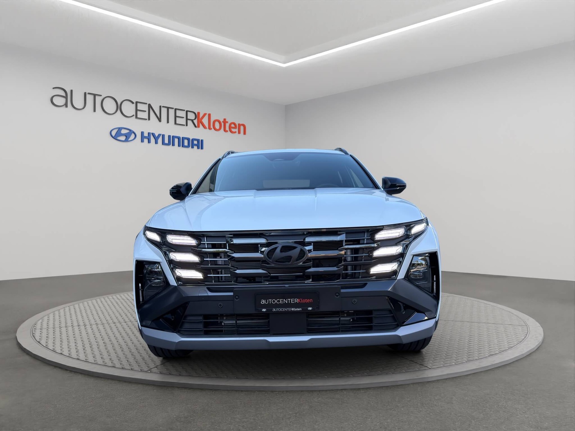 HYUNDAI Tucson 1.6 T-GDi HEV Origo Blackline 4WD-showroom-element-1