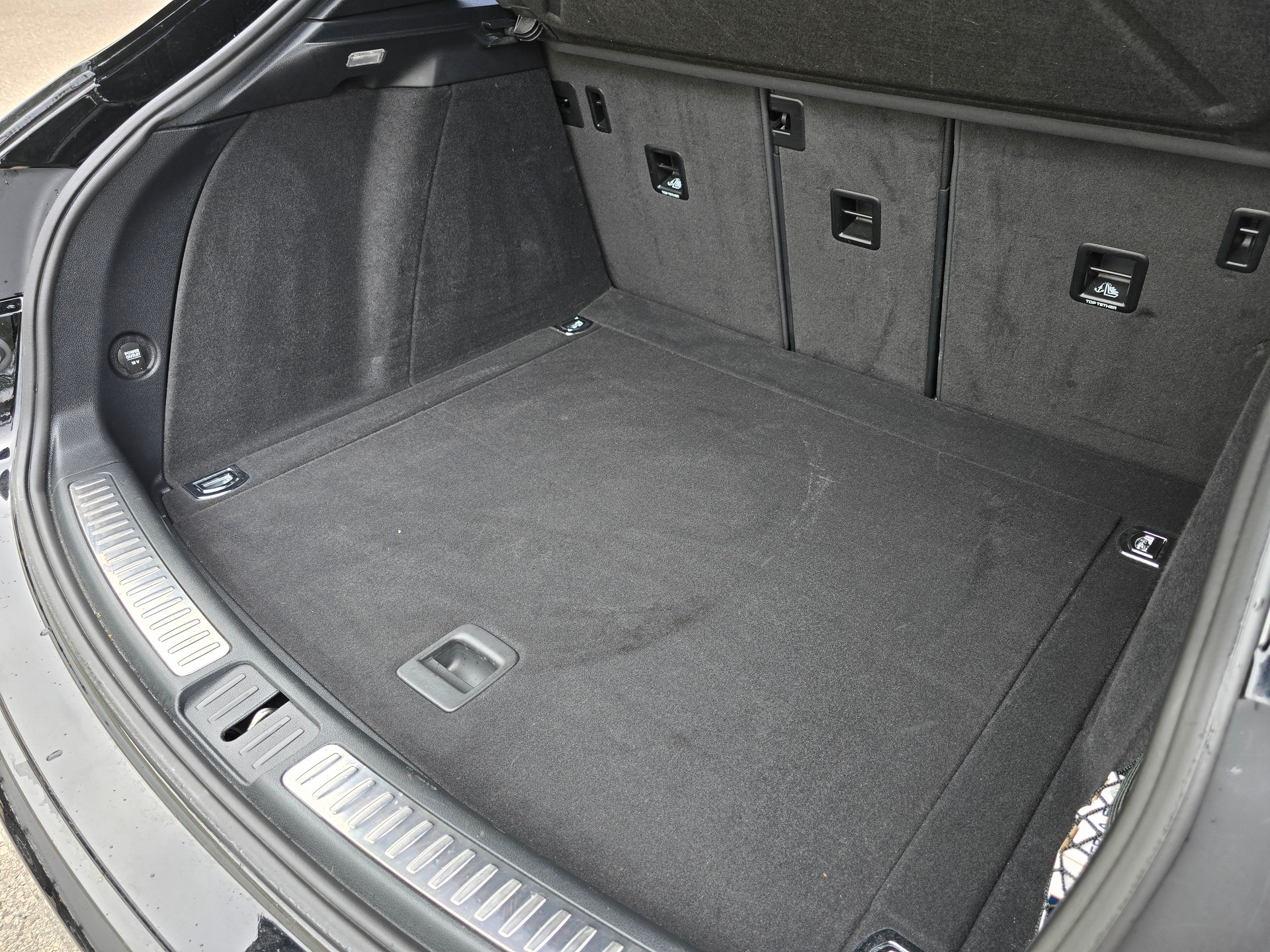 PORSCHE Macan S PDK-image-16