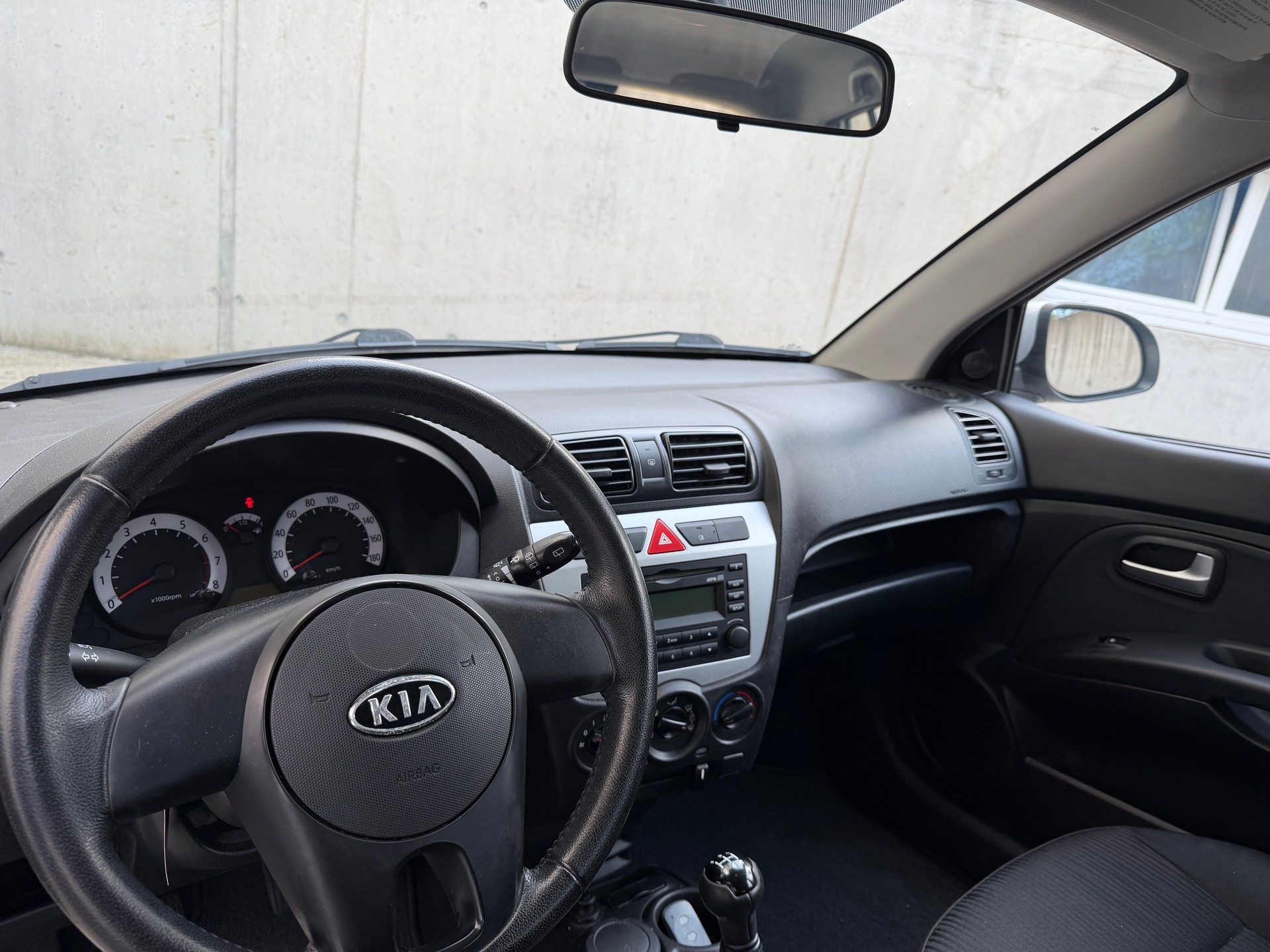 KIA 1.0 12V Seven *sehr wenig Kilometer frisch MFK & Service inkl. neuer Kupplung*-image-5