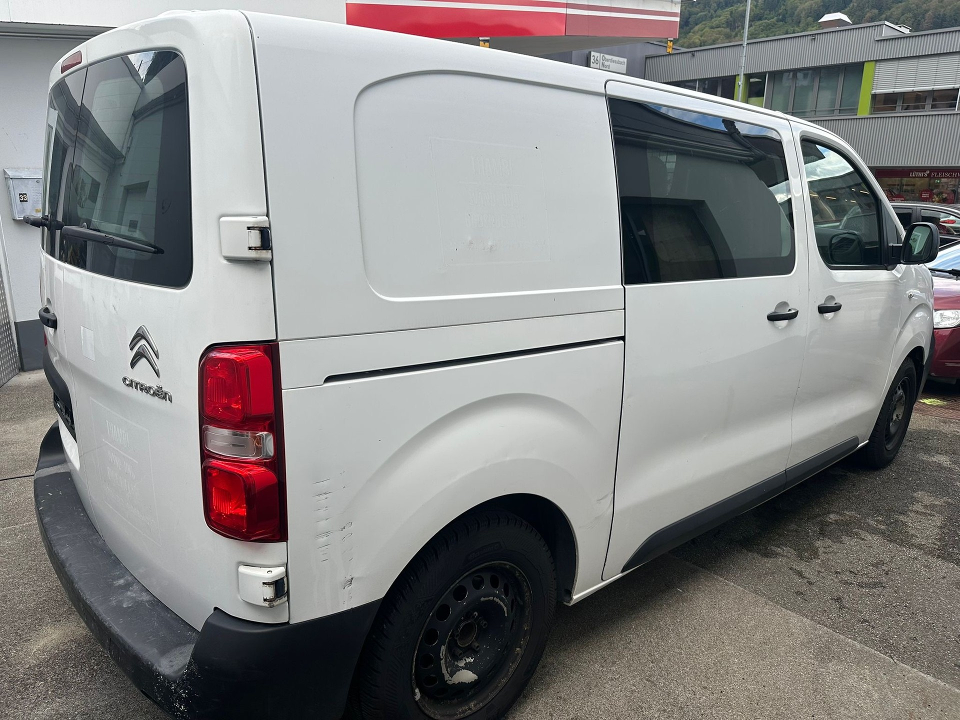 CITROEN Jumpy 1.5 BlueHDi 120 M Attraction-image-3