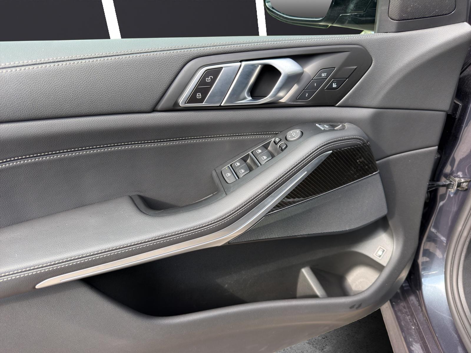 BMW X5 45e xDrive-image-7