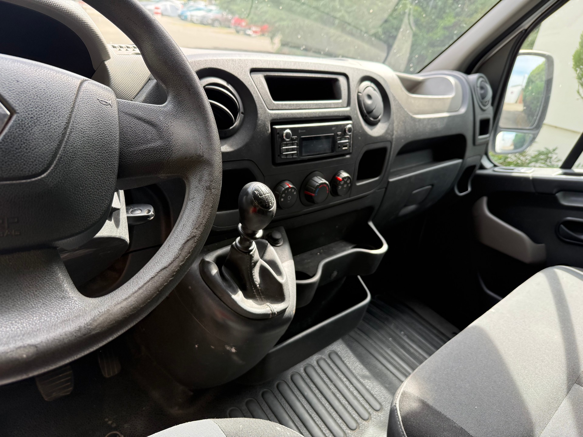 RENAULT Master T28 2.3dCi L1H1-image-7