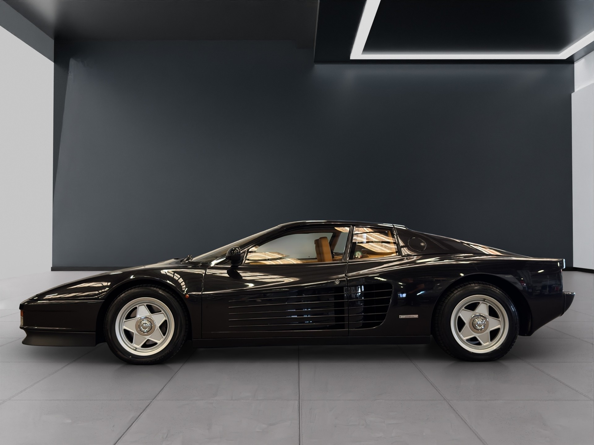 FERRARI Testarossa-image-5