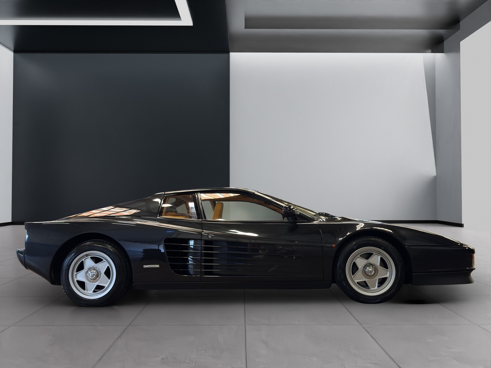 FERRARI Testarossa-image-1