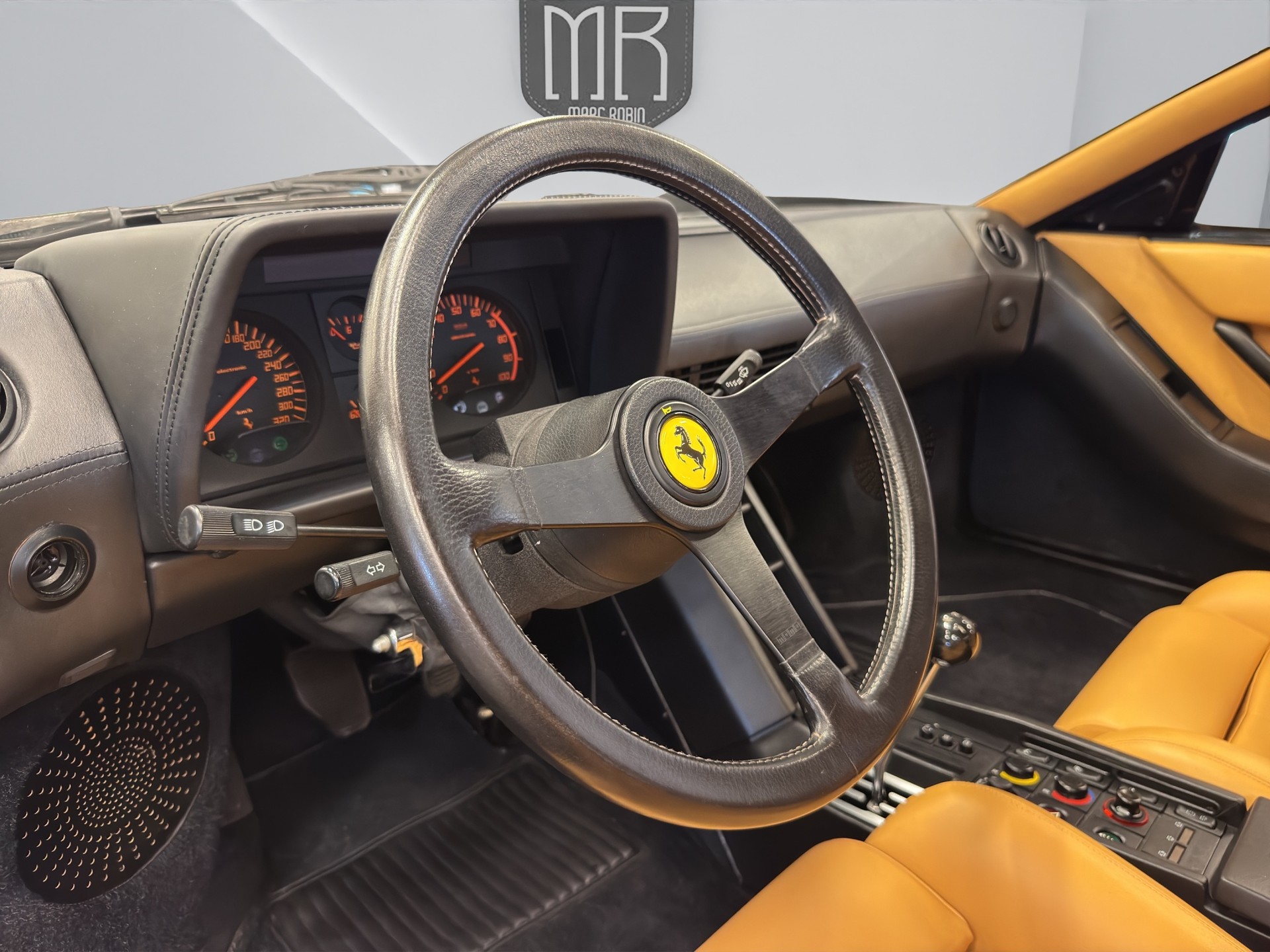 FERRARI Testarossa-image-8
