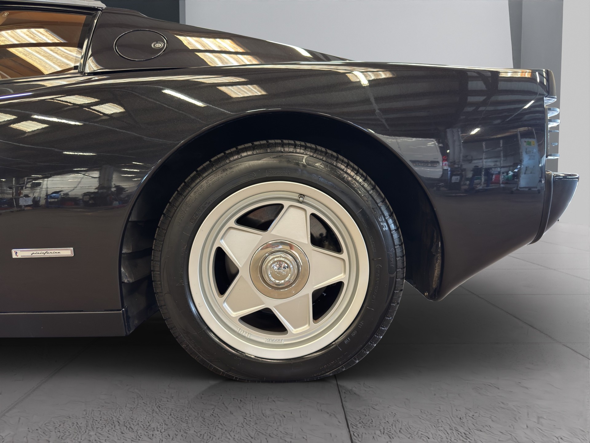 FERRARI Testarossa-image-17