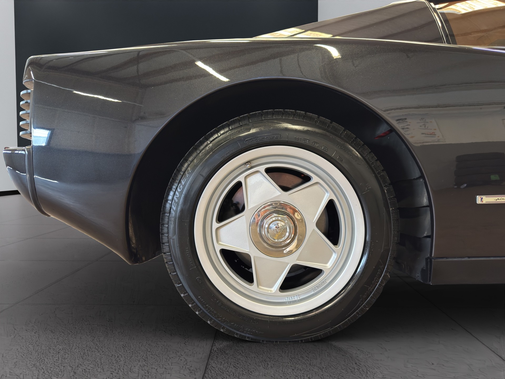 FERRARI Testarossa-image-18