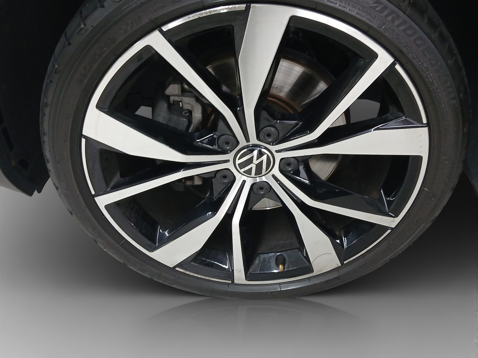 VW T-Roc 1.5 TSI EVO R-Line DSG-image-13