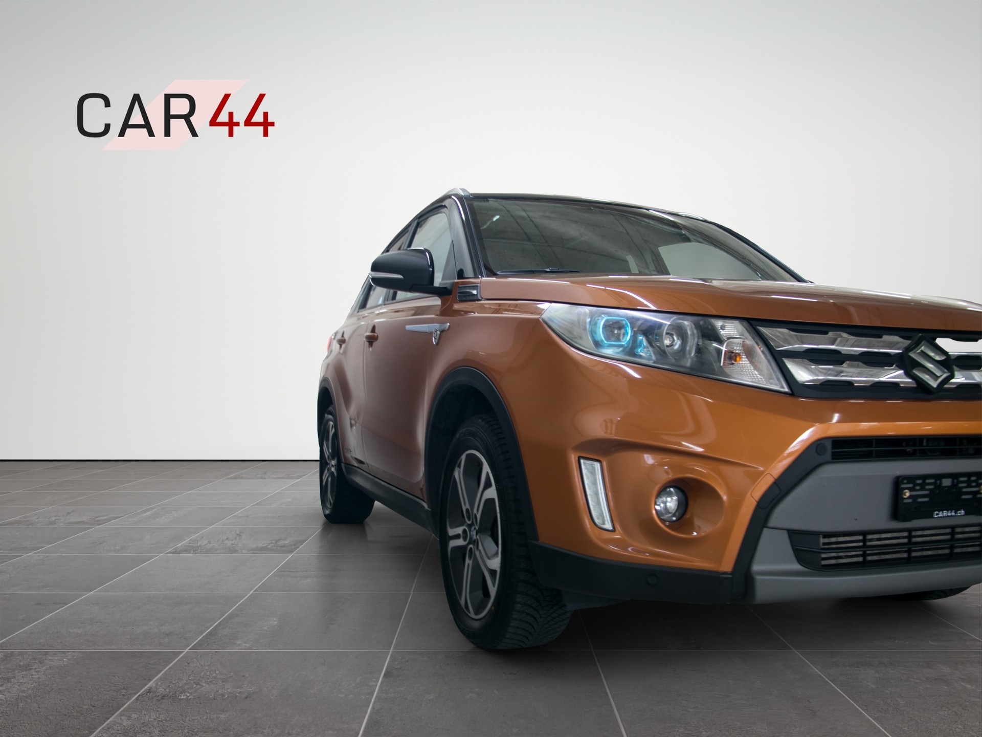 SUZUKI Vitara 1.6 TD Sergio Cellano Top-image-15