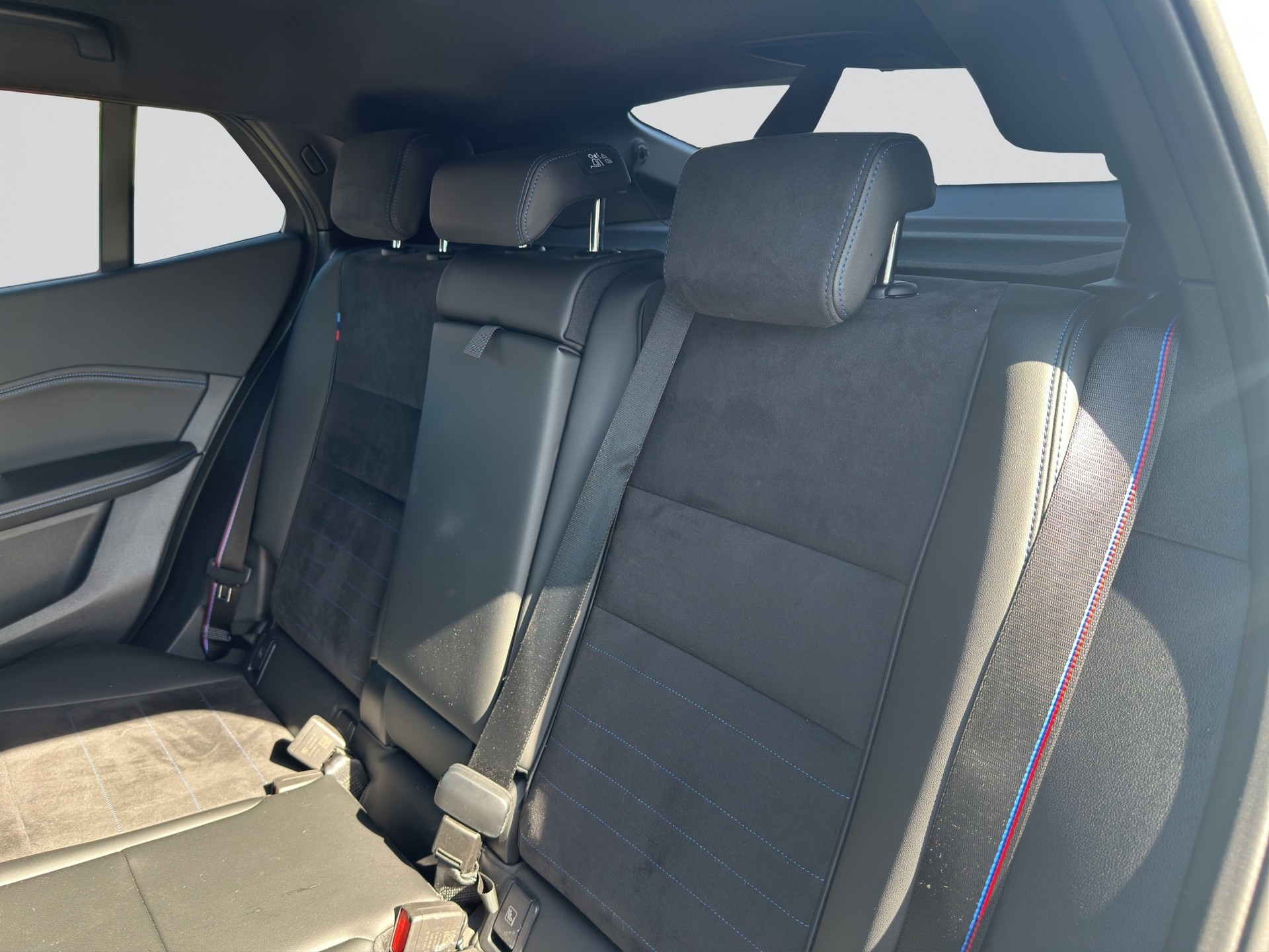 BMW X2 sDrive 20i 48V M Sport Pro Shadow Line-image-7