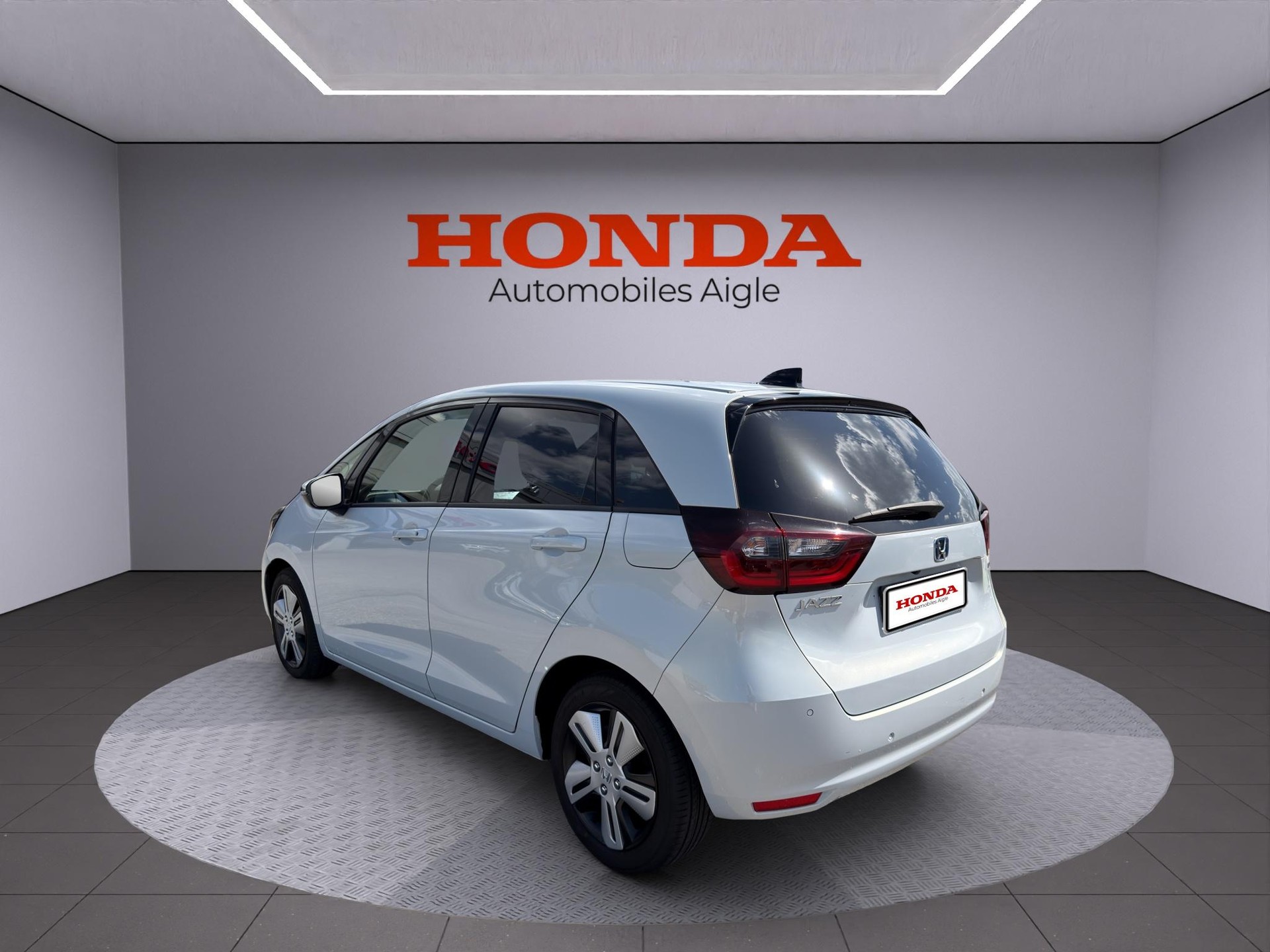 HONDA Jazz 1.5 i-MMD Executive-image-2