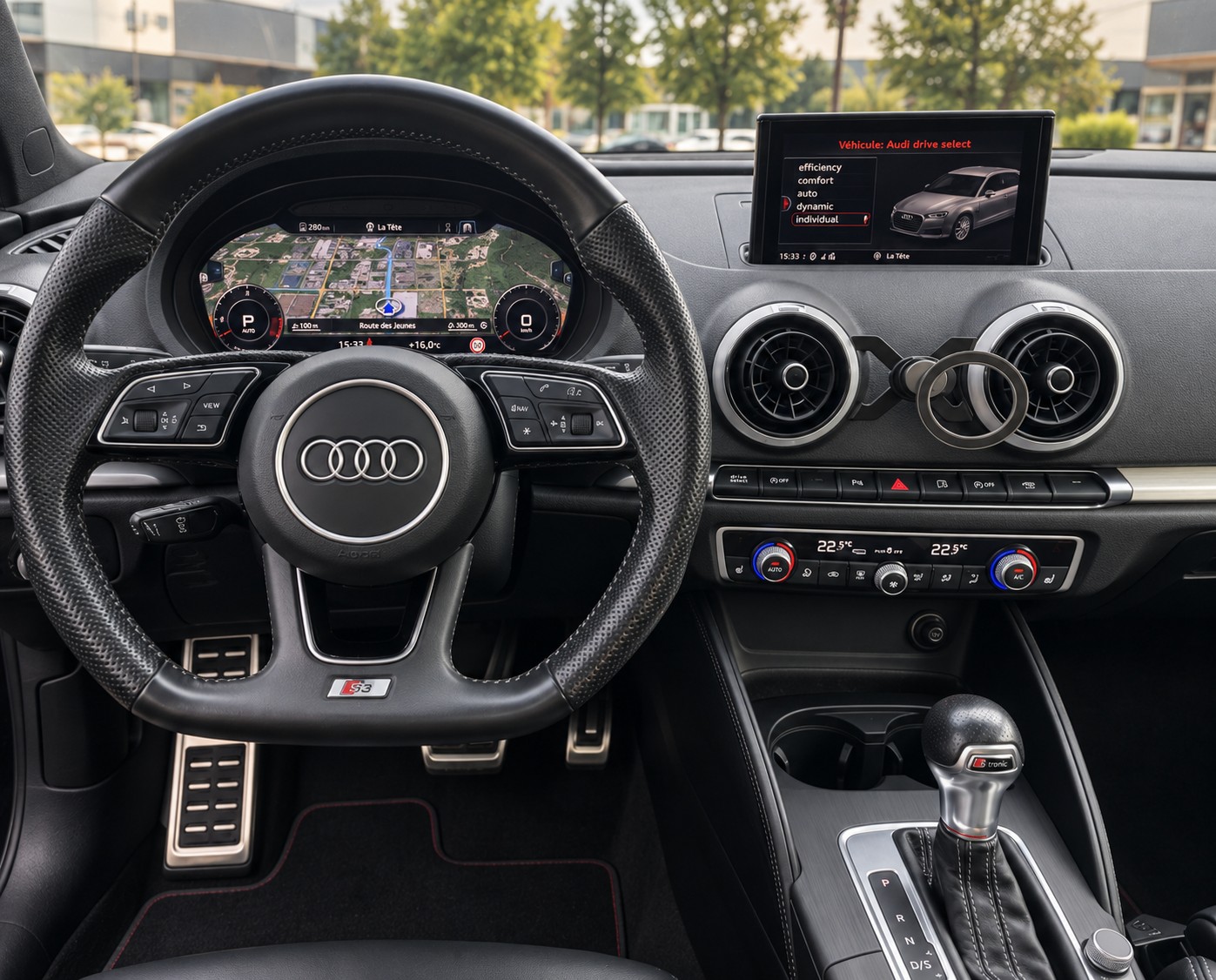 AUDI 2.0 T FSI quattro S-Tronic-image-4