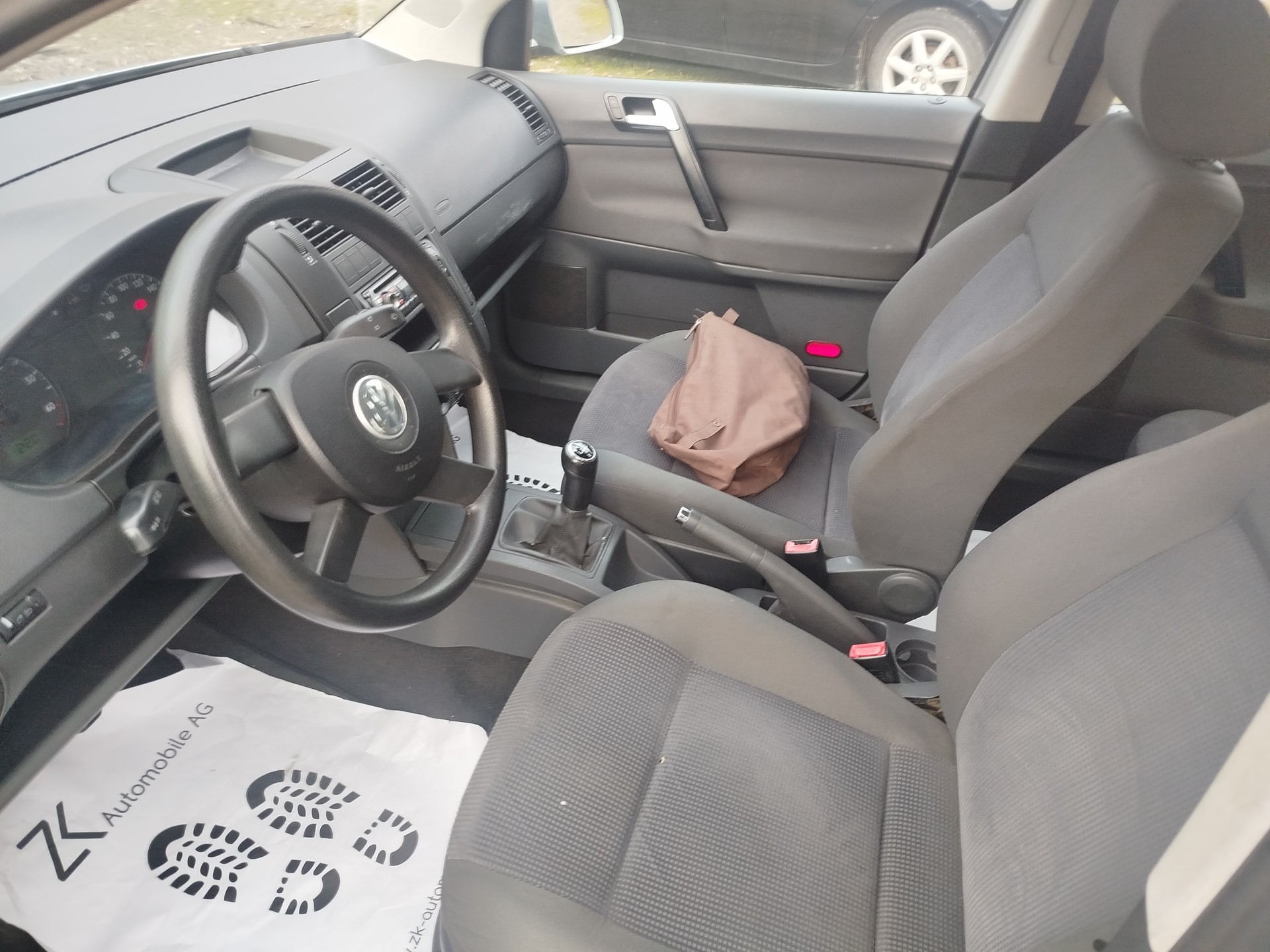 VW Polo 1.4 16V Comfortline-image-8