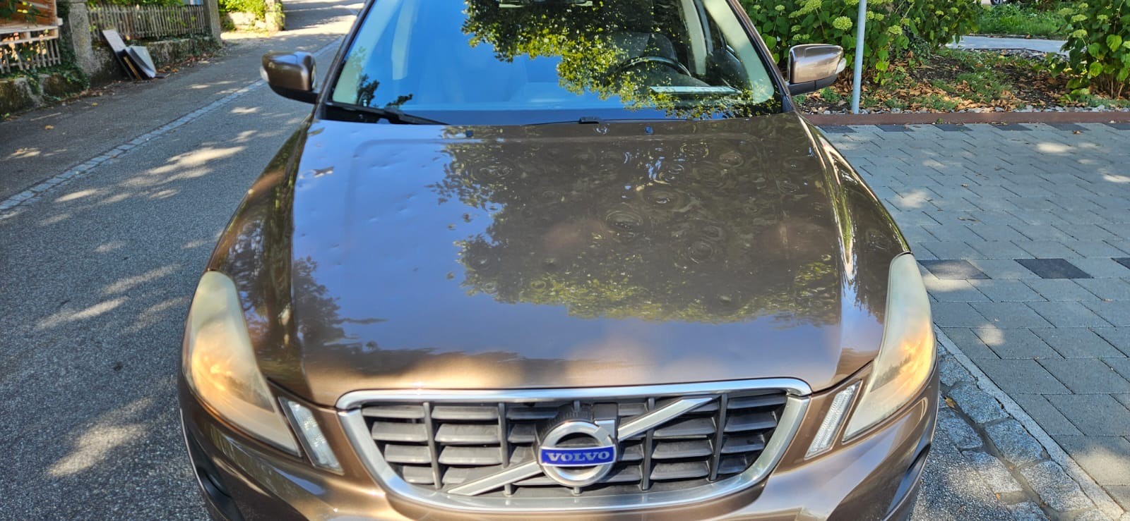 VOLVO XC60-image-4