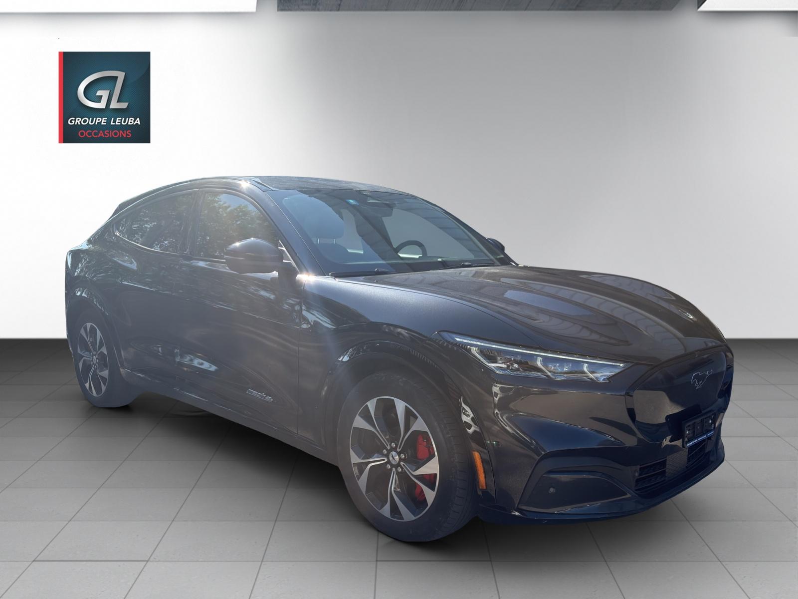 FORD Mustang MACH-E AWD 91 kWh-showroom-element-2