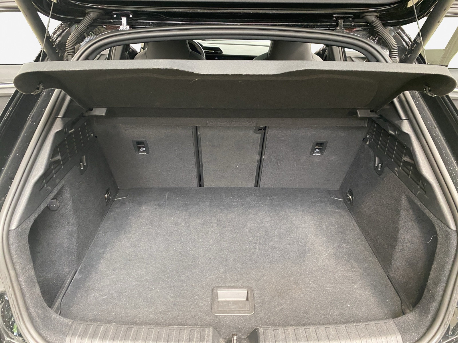 AUDI A3 Sportback 40 TDI S line S-tronic quattro-image-12