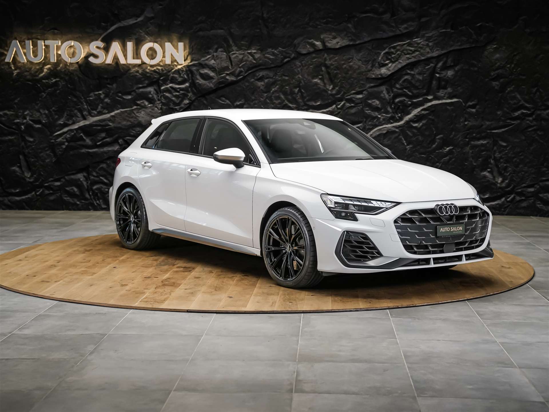 AUDI S3 Sportback TFSI quattro S-tronic*19"Felgen*Werksgarantie*Matrix-LED*Assistenten*-image-5