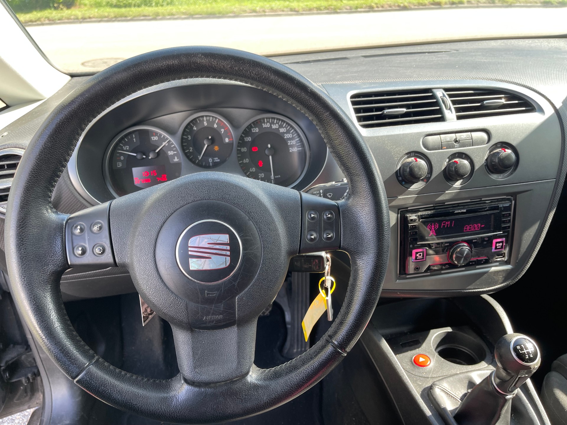 SEAT Leon 1.6 Stylance-image-10