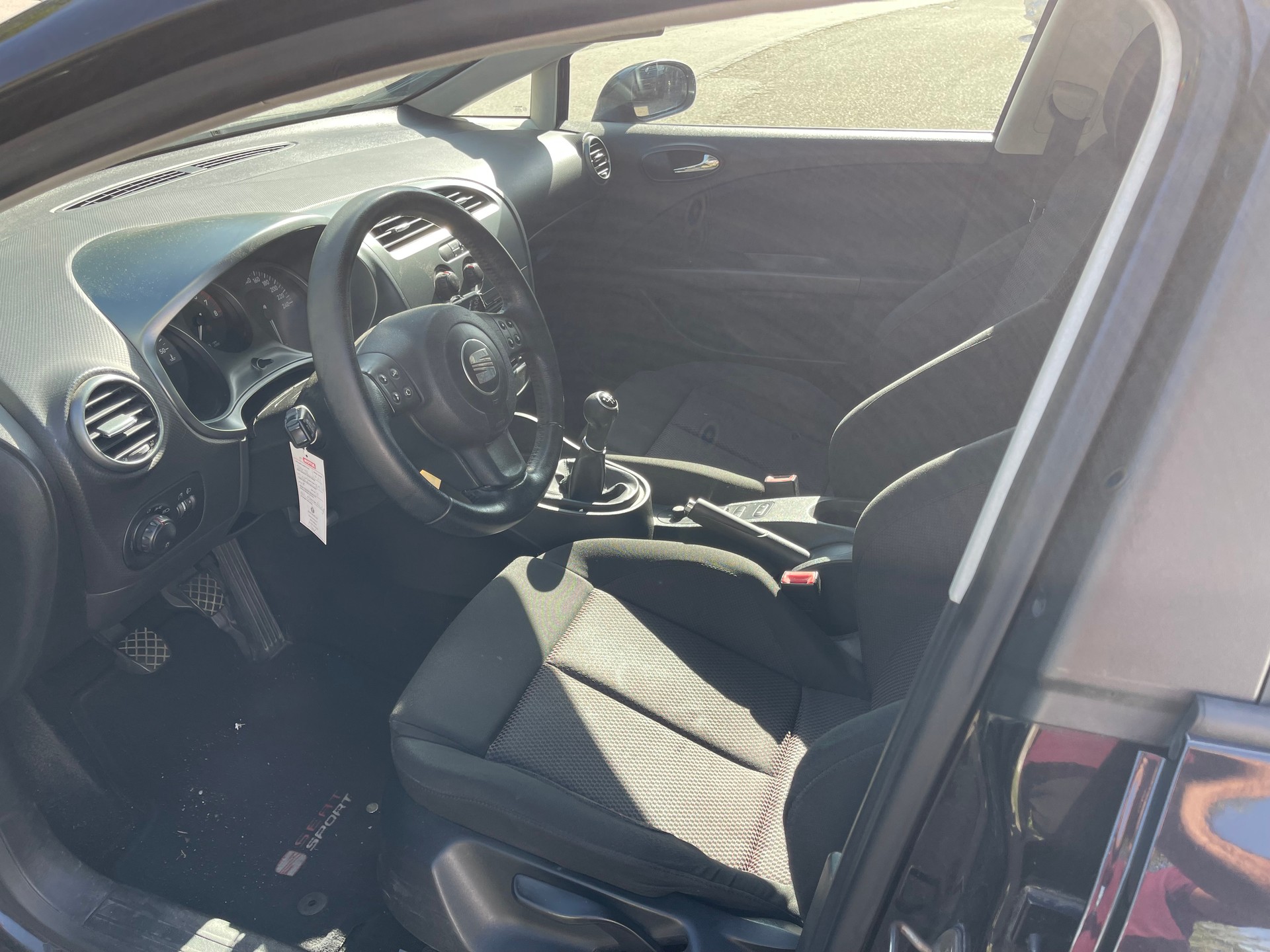 SEAT Leon 1.6 Stylance-image-7