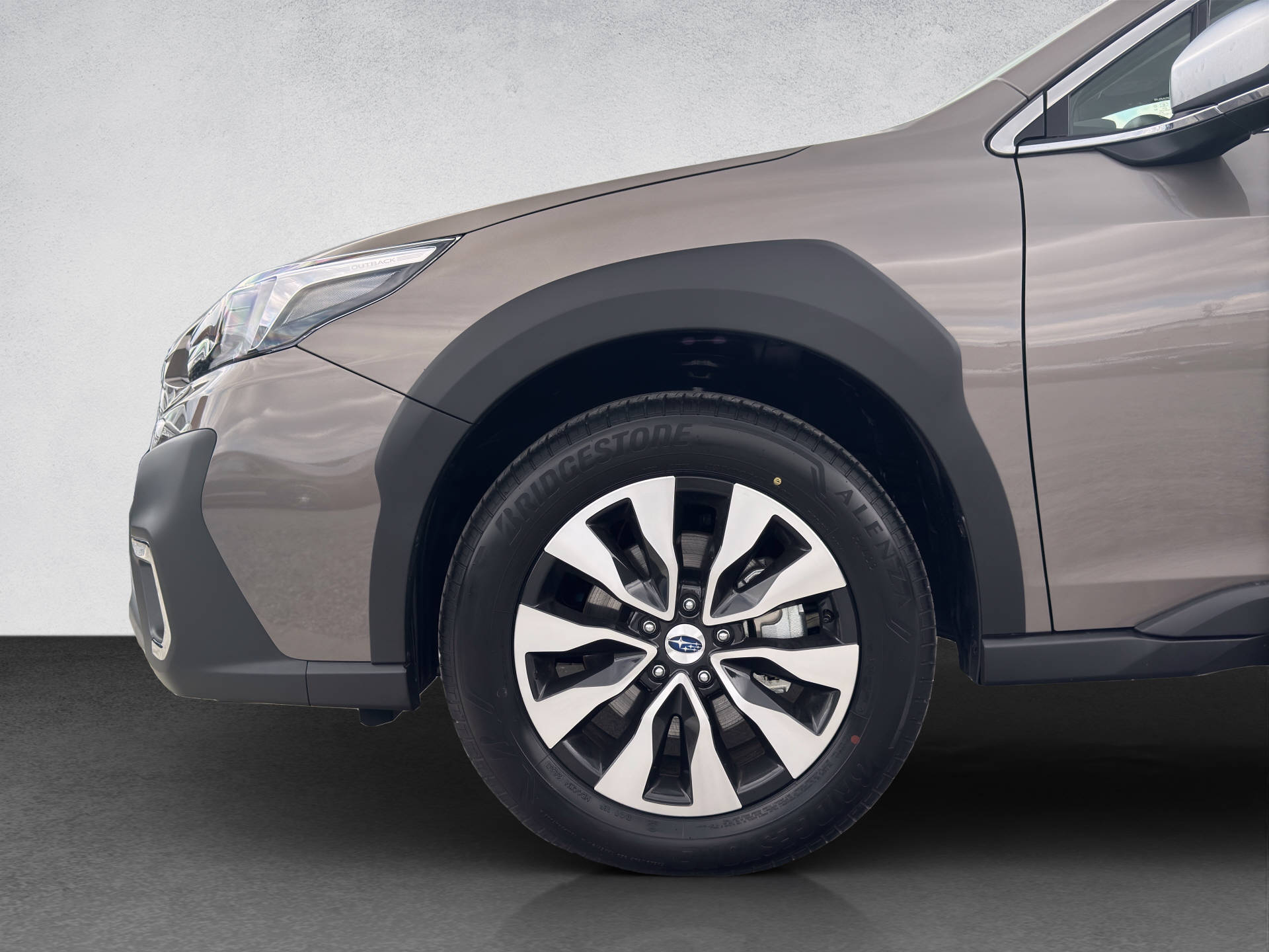 SUBARU Outback 2.5i Final Edition-image-3
