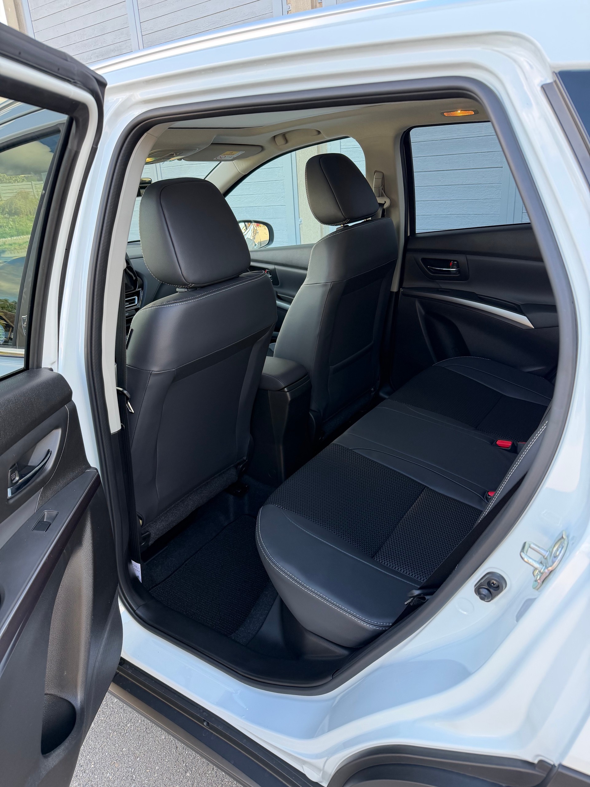 SUZUKI S-Cross 1.4 16V Piz Sulai Top MHD 4WD Automatic-image-6