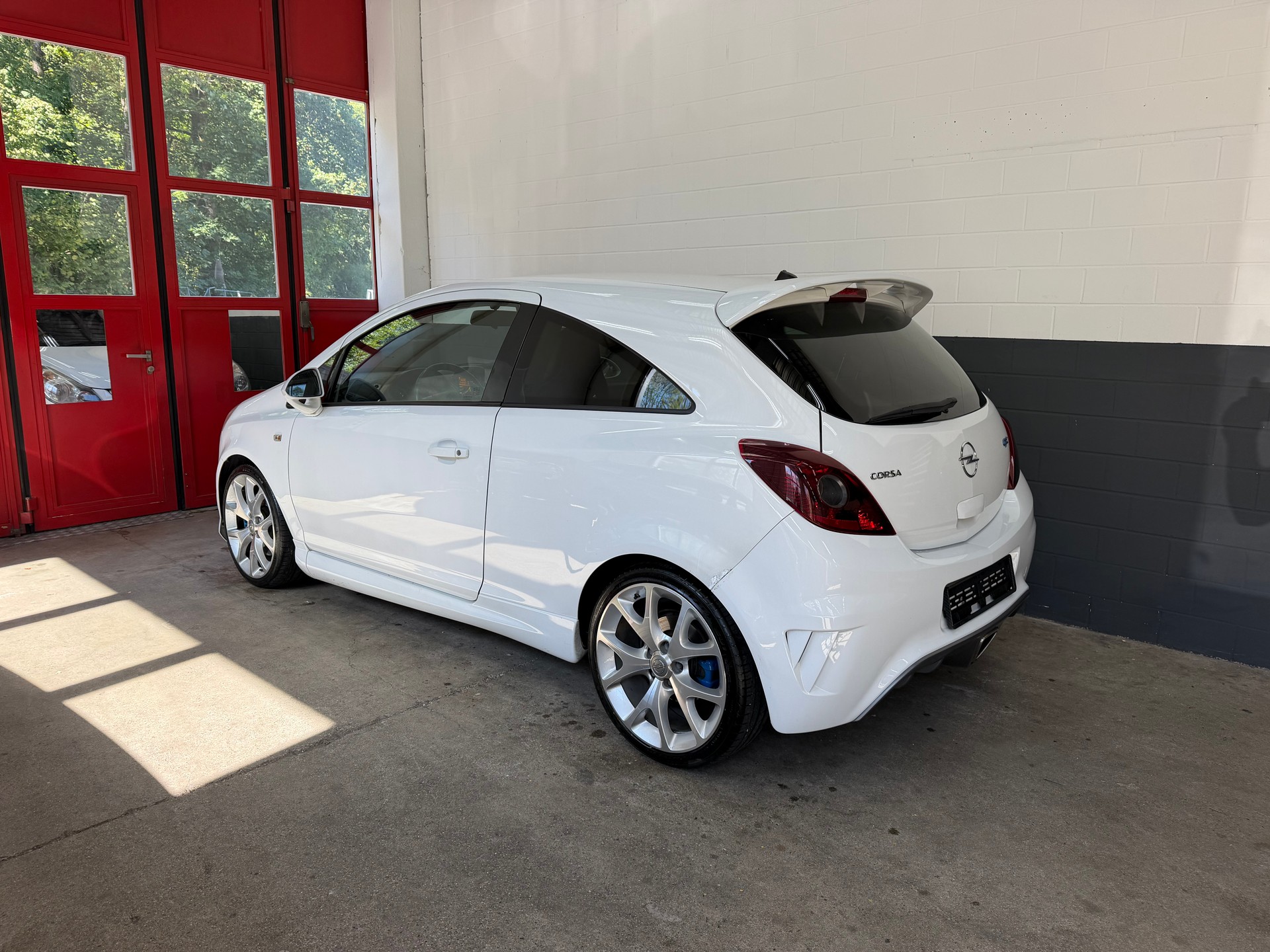 OPEL Corsa 1.6 Turbo OPC //NEU AB MFK!-image-4
