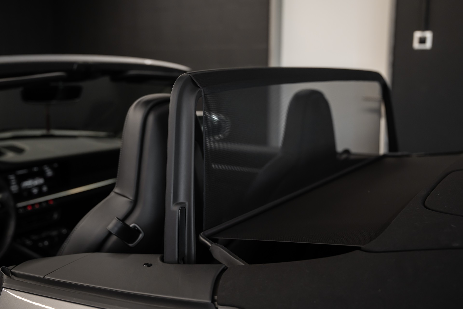 PORSCHE 911 Turbo S Cabriolet PDK / CH Auto / Burmester / Porsche Approved 24M / Carbon Keramik & uvm,,,-image-10