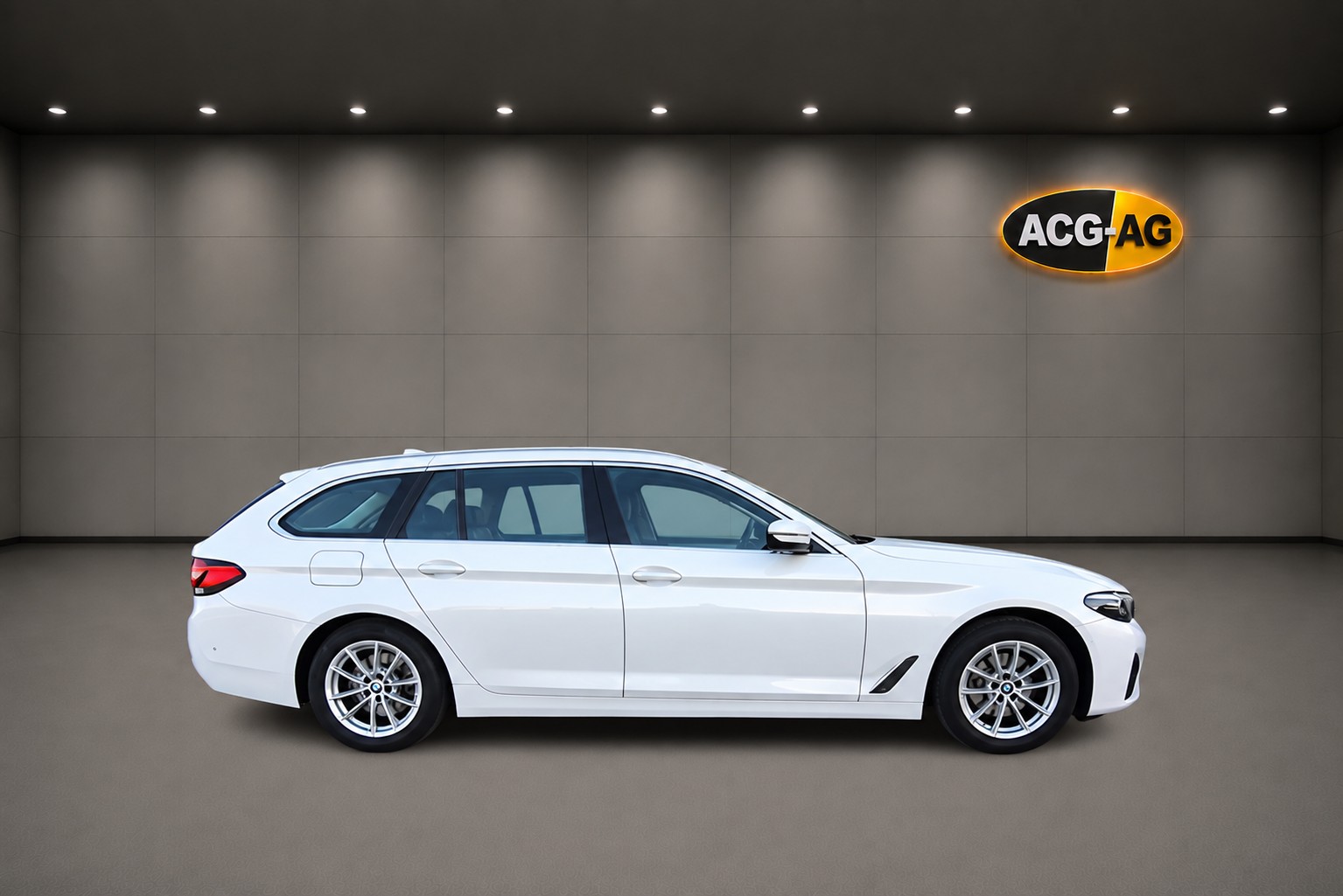 BMW 520d xDrive 48V Touring Steptronic ** Voll-Leder ** Gr-Navi ** RF-Kamera ** Anh-Kupplung ** Frisch Ab MFK & Service **-image-7