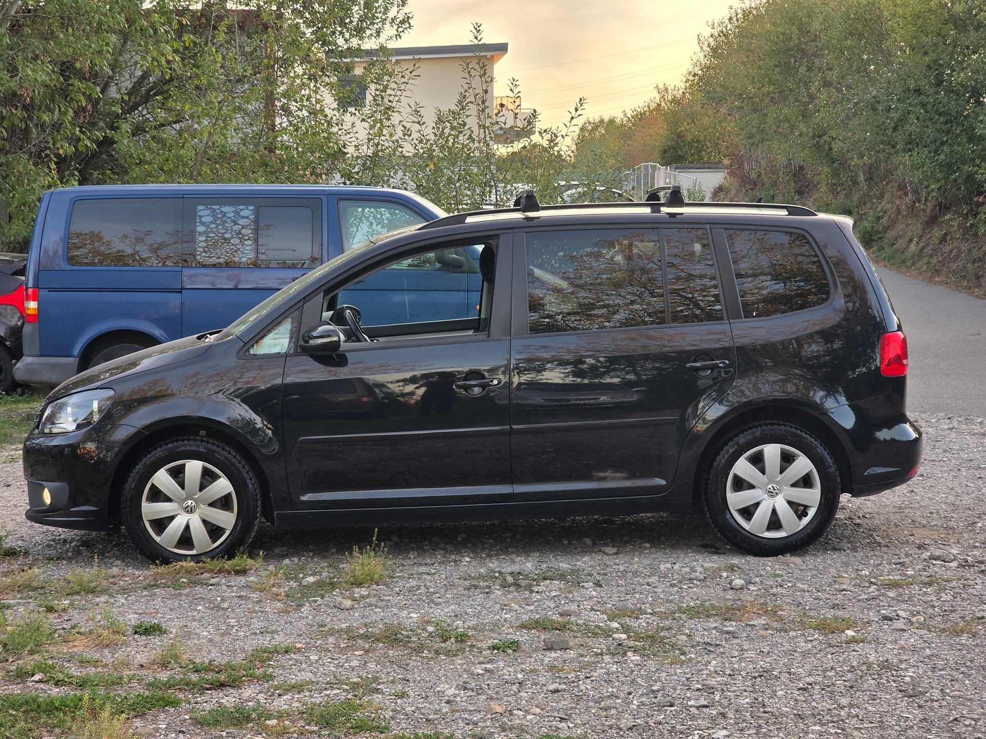 VW Touran 1.4 TSI Trendline-image-3